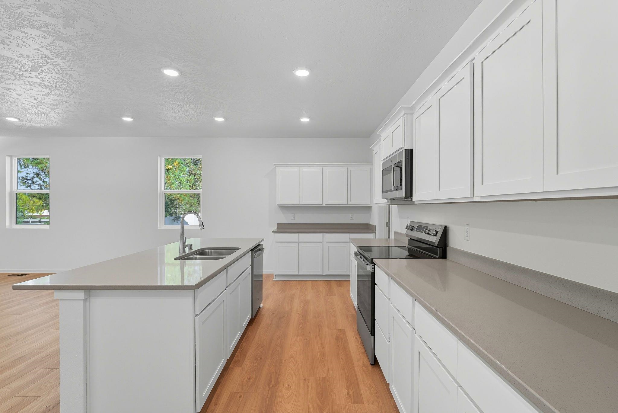 407 N ARCADIA Ave - Photo 13