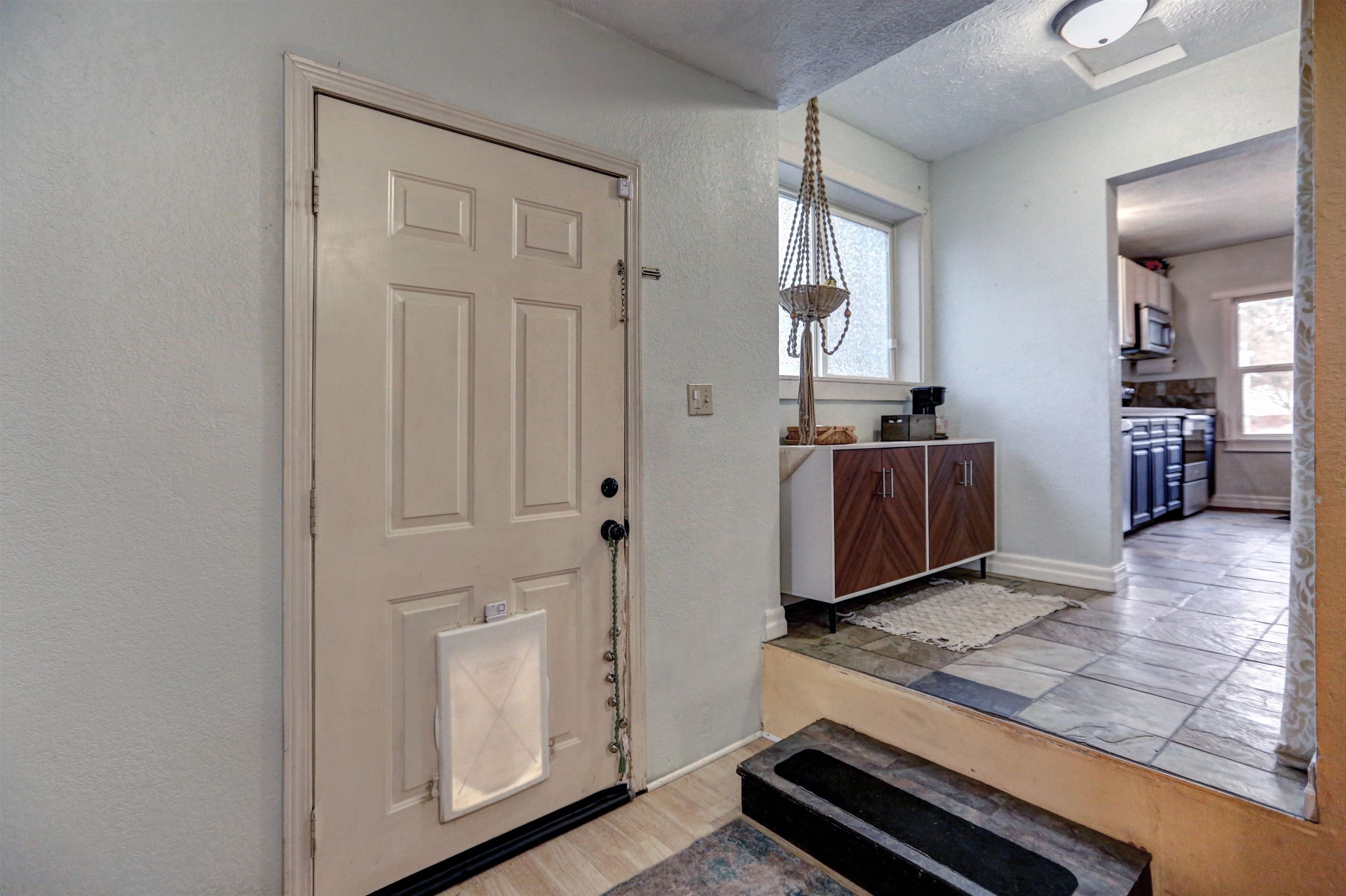 1027 E Wabash Ave - Photo 11