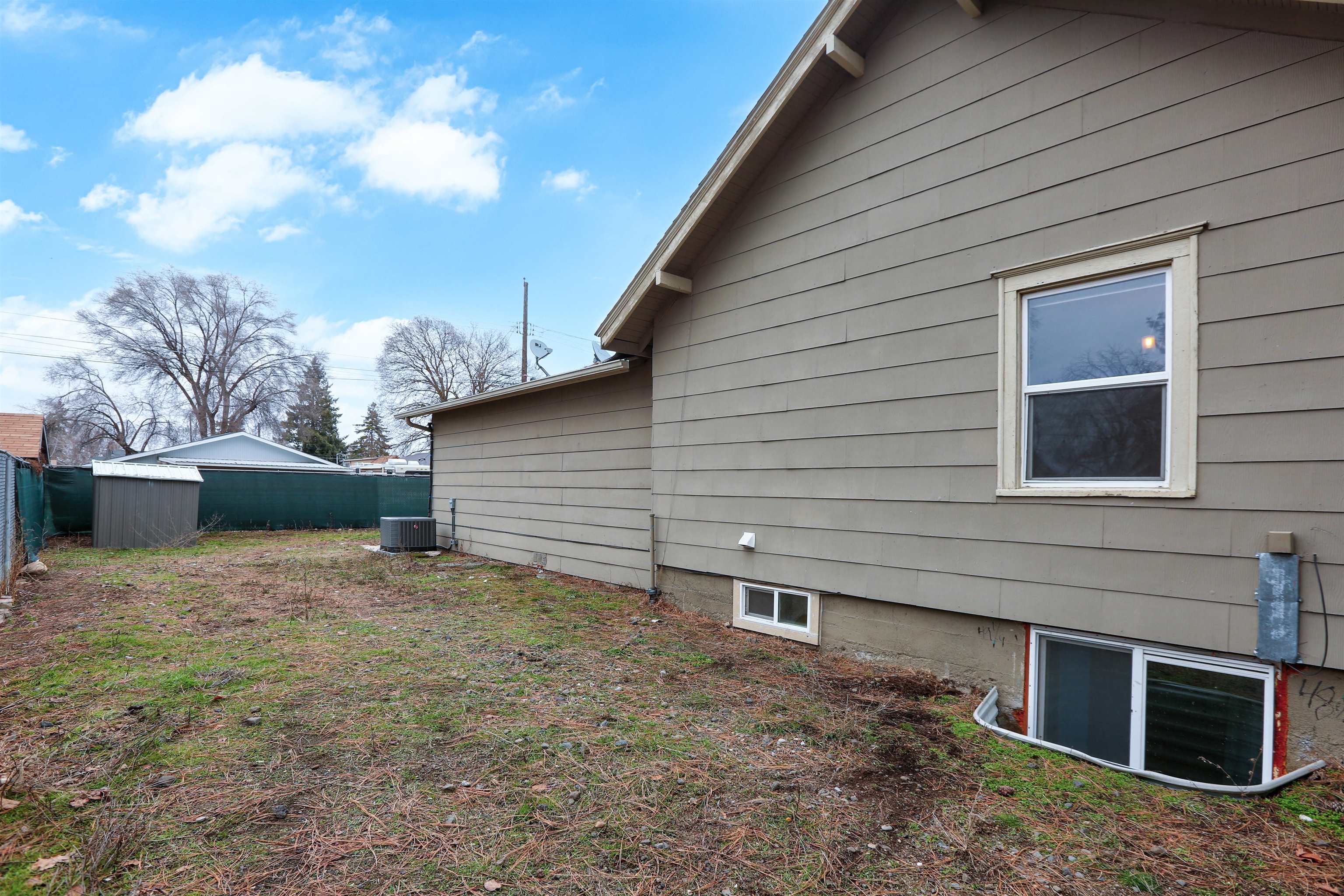 1027 E Wabash Ave - Photo 24