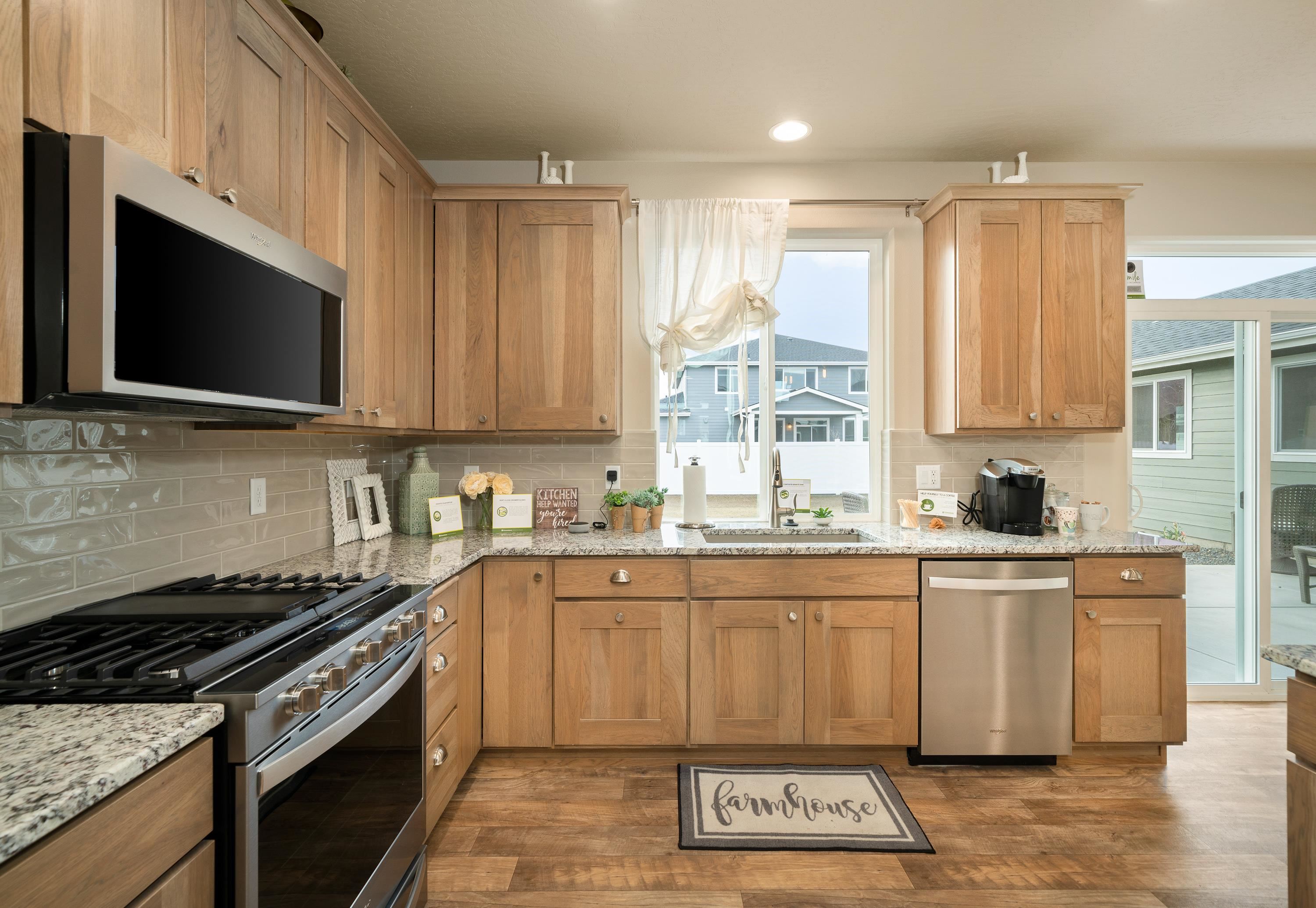 12117 N Montfort Ave - Photo 9