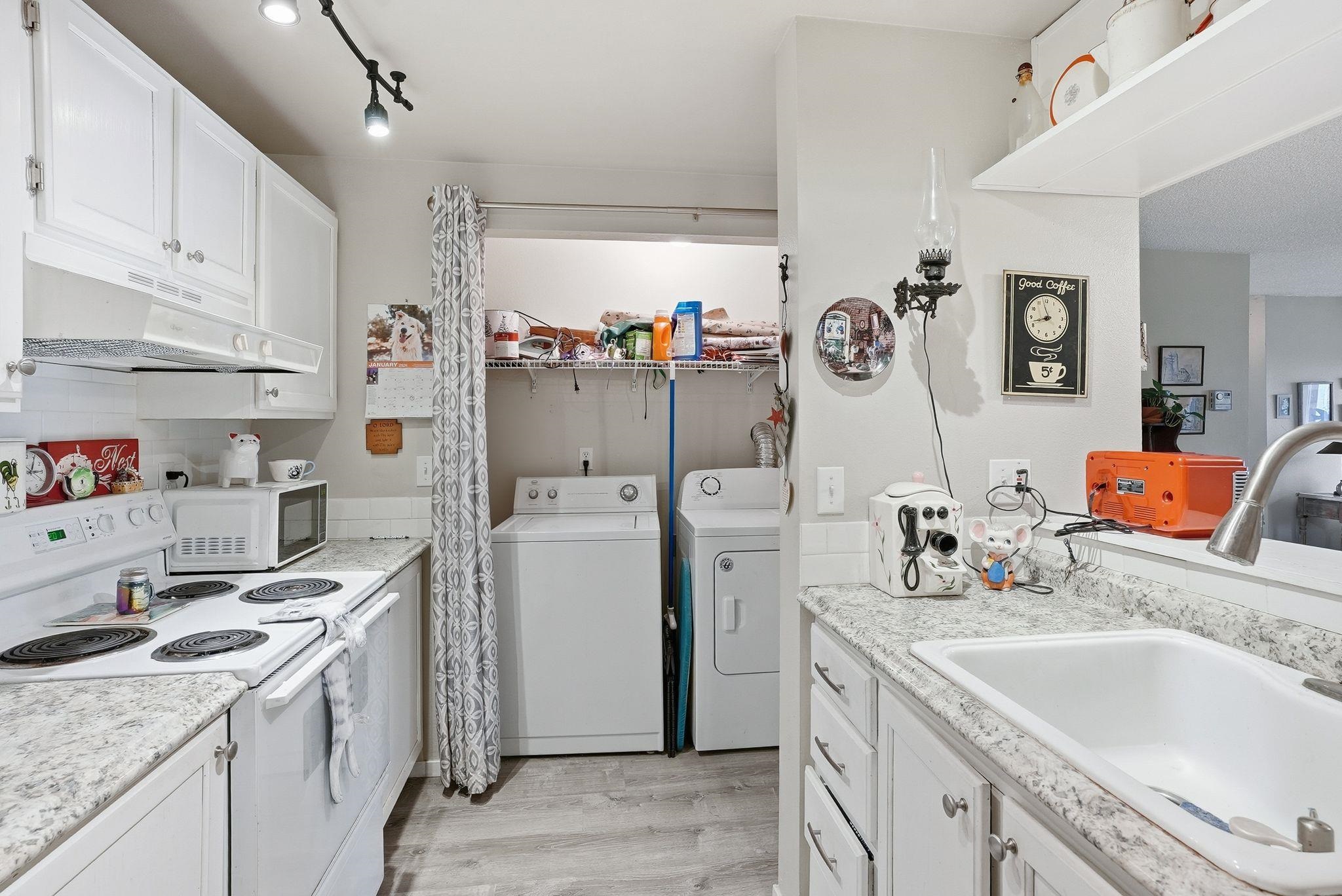 6015 E 6th Ave - Photo 10