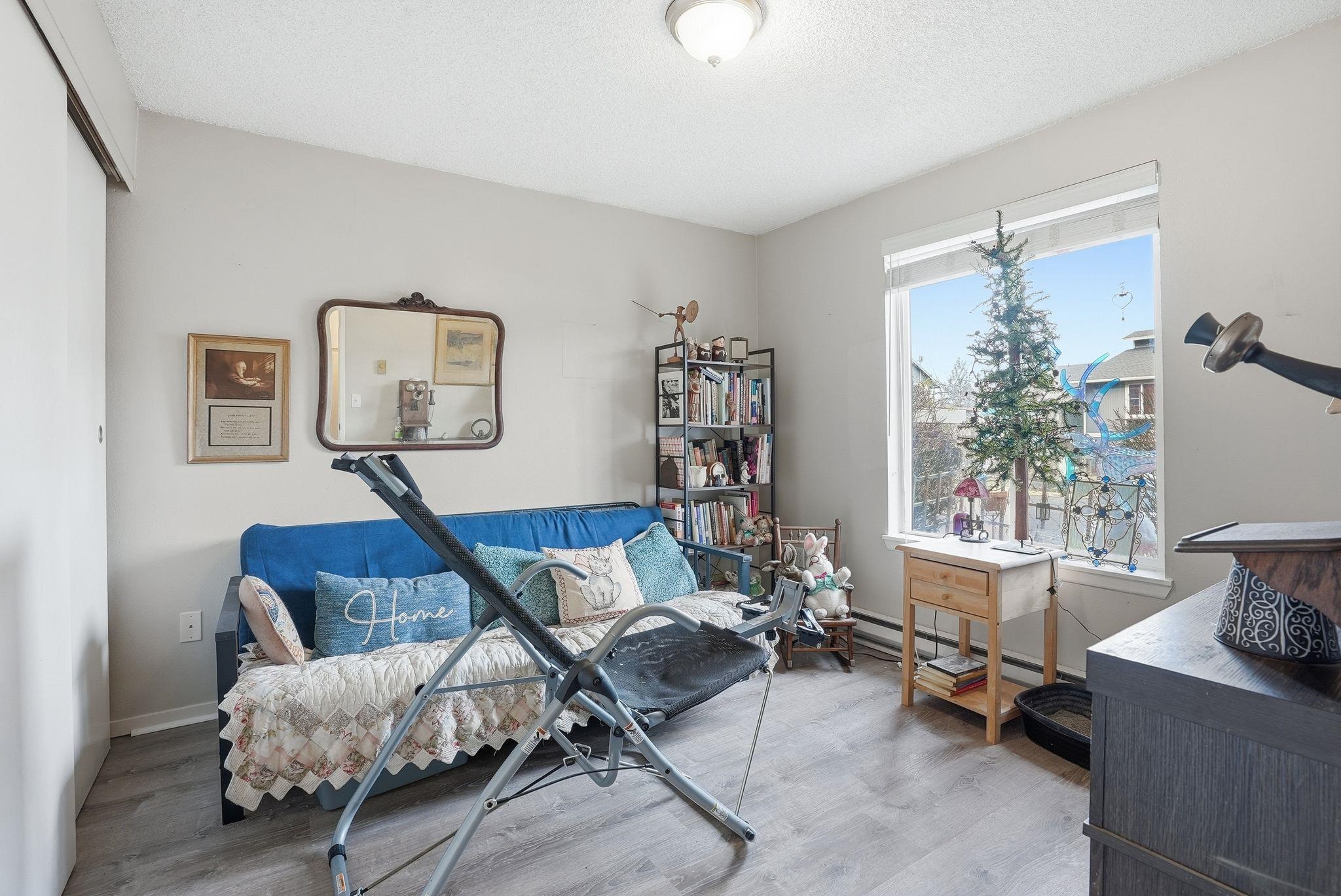 6015 E 6th Ave - Photo 11