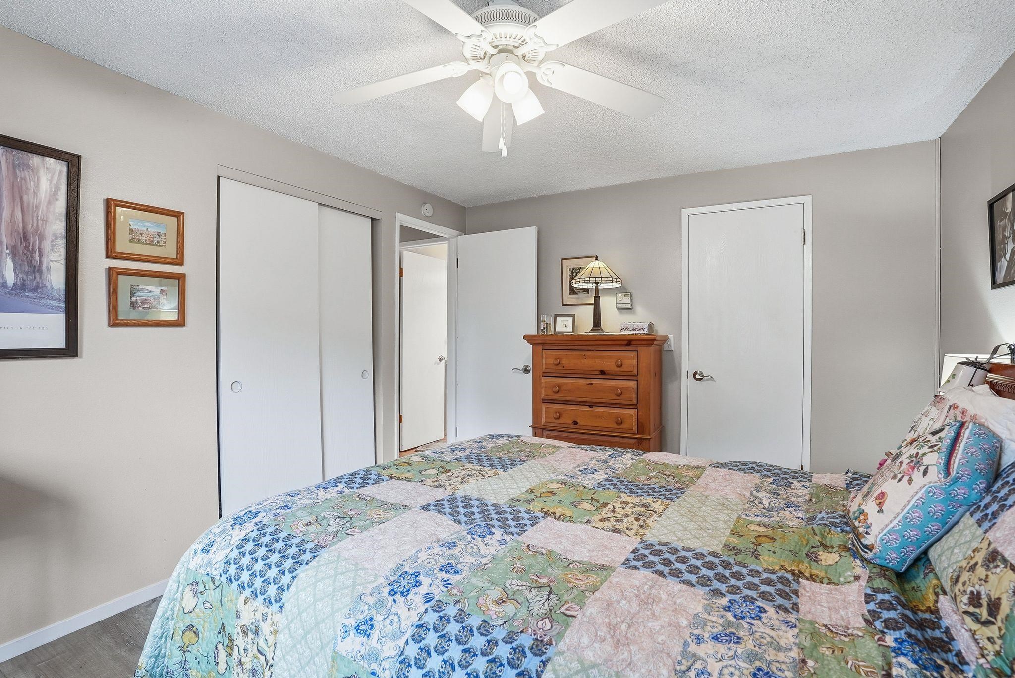 6015 E 6th Ave - Photo 14