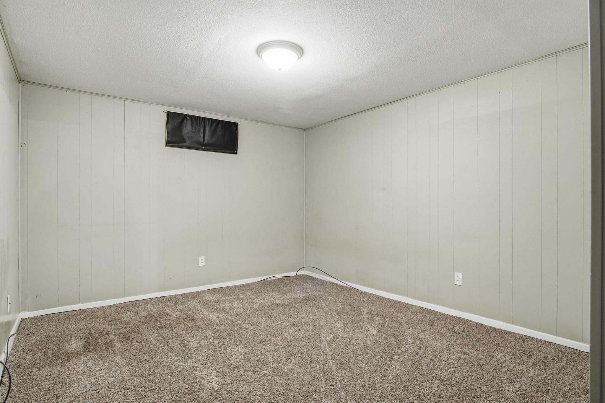 743 S Beeman St - Photo 31