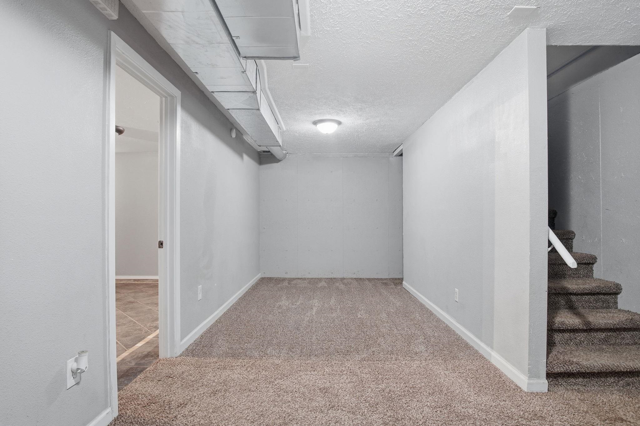 743 S Beeman St - Photo 37