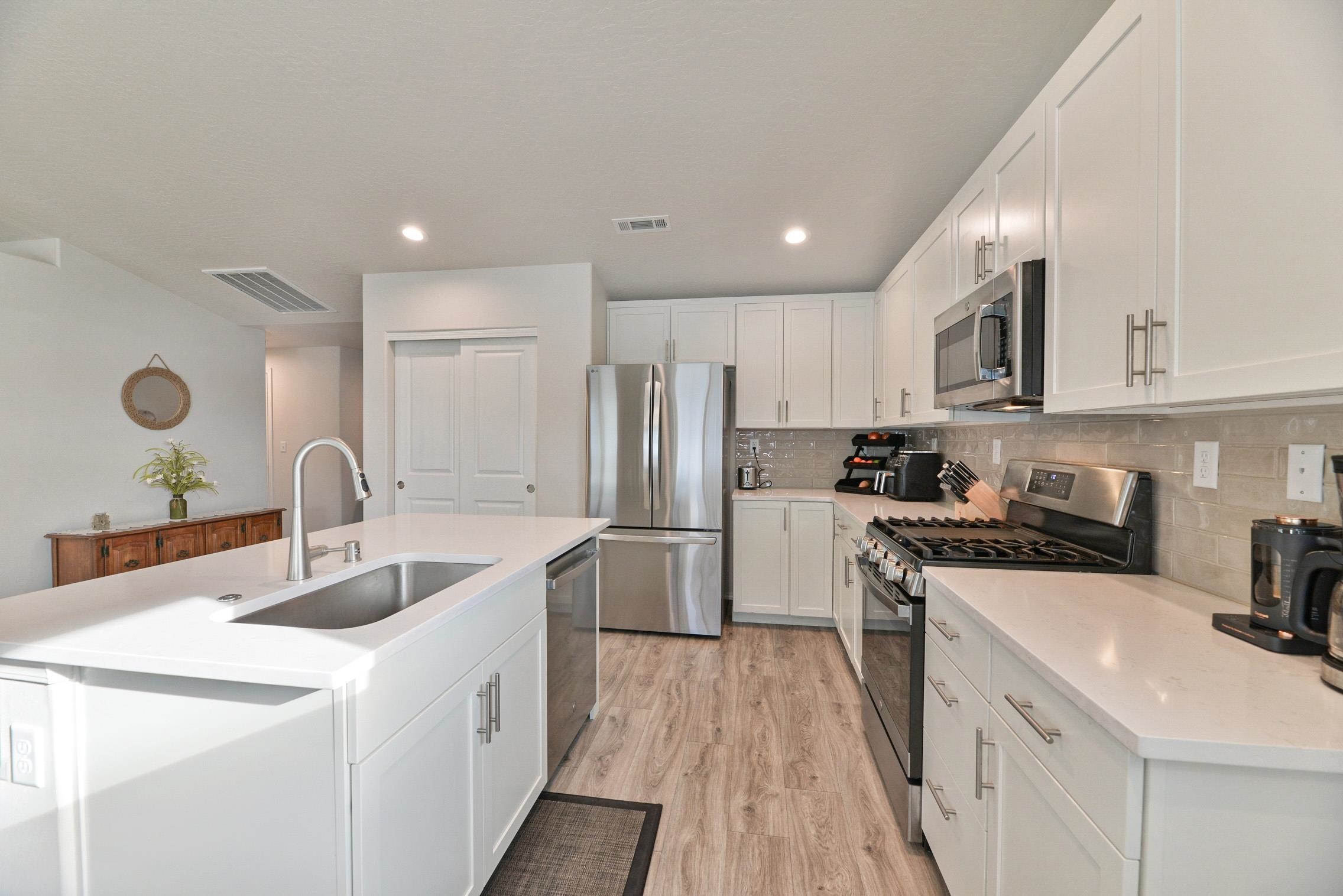 918 S Cougars St - Photo 5