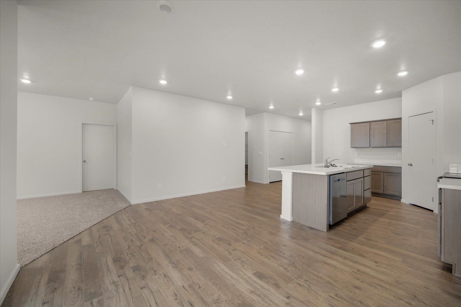7908 W Zabo Rd - Photo 8