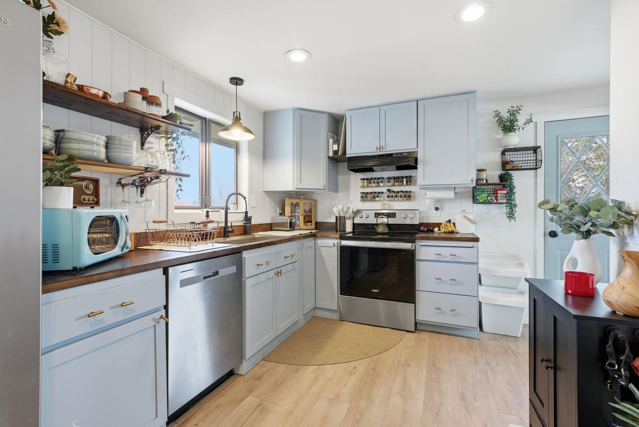 18105 E 32nd Ave - Photo 15