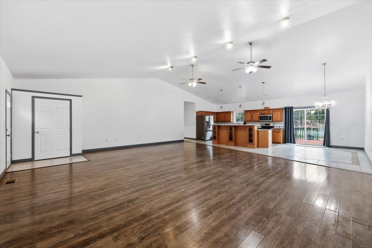 25720 Malloy Prairie Rd - Photo 4