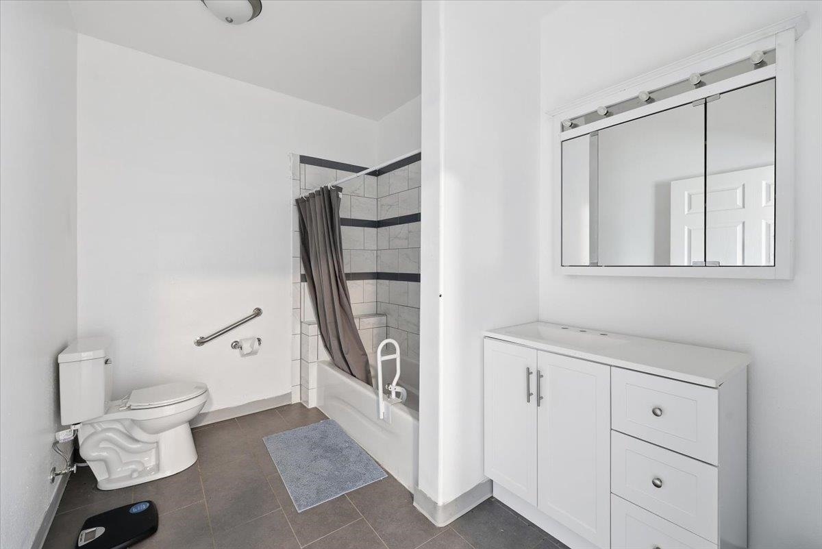 25720 Malloy Prairie Rd - Photo 19