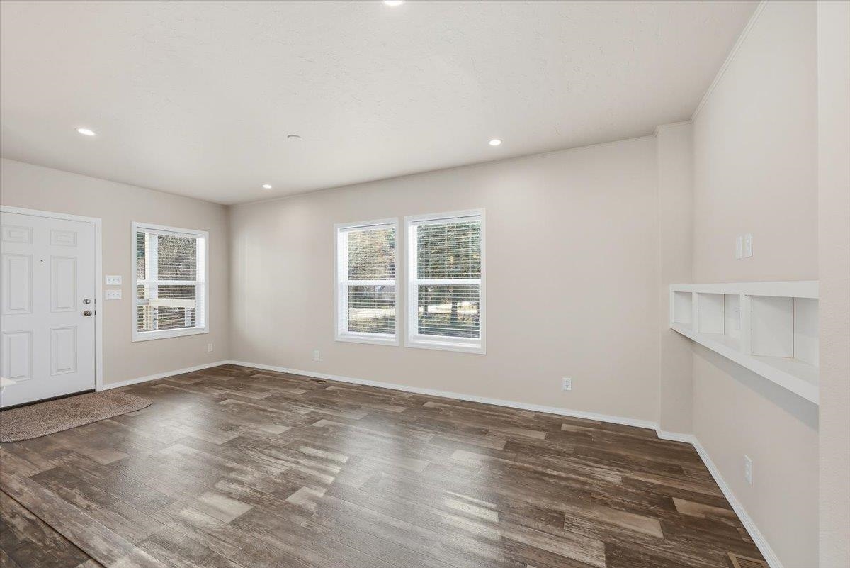 617/621 S State Ave - Photo 6