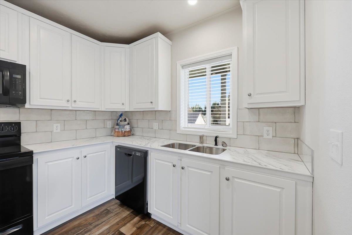 617/621 S State Ave - Photo 12