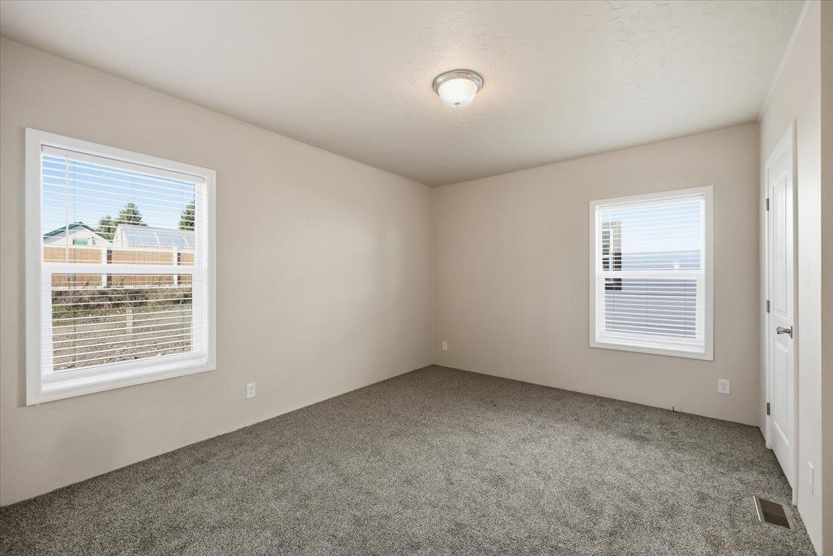 617/621 S State Ave - Photo 16
