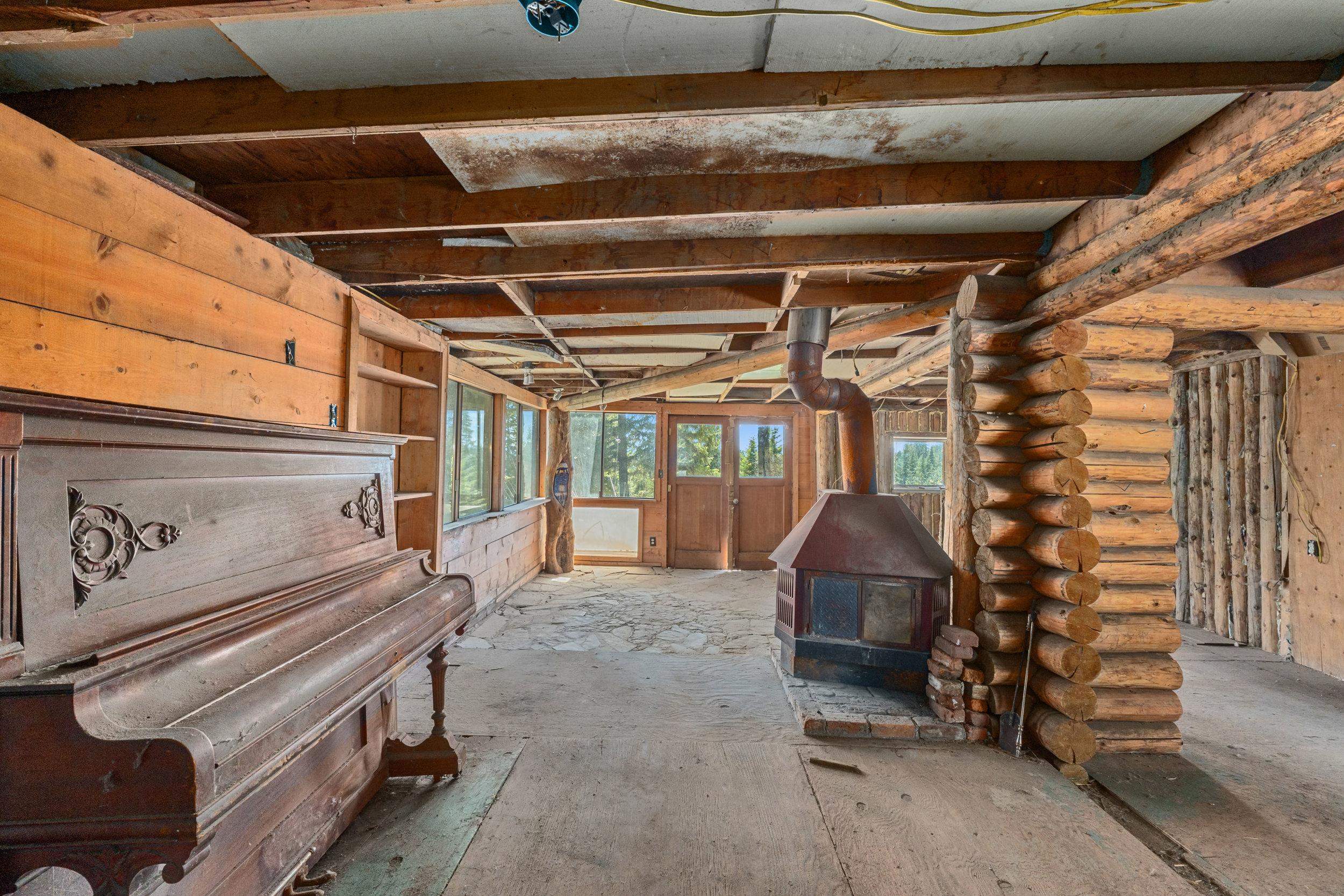 1022 Spring Hill Rd - Photo 9