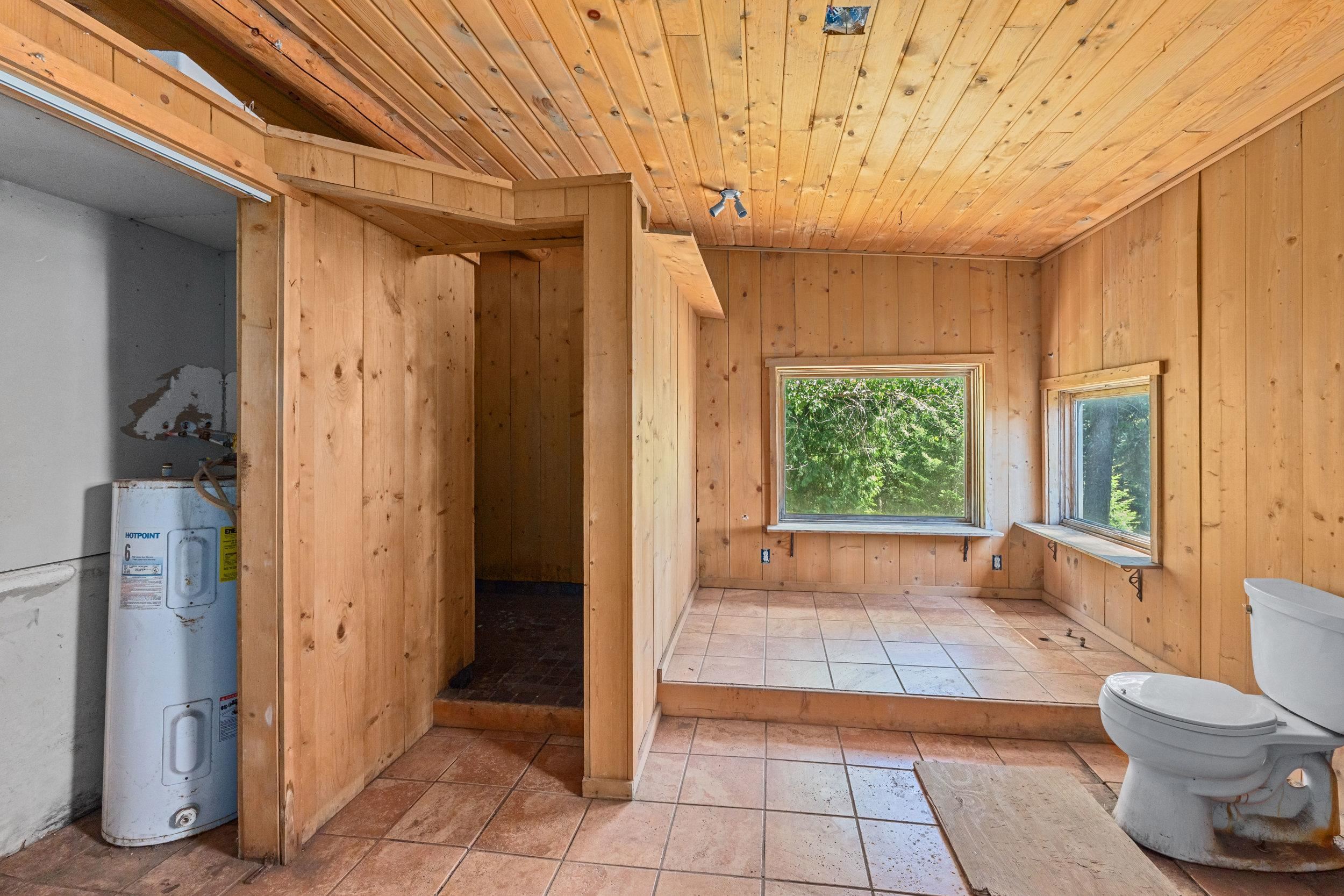 1022 Spring Hill Rd - Photo 13