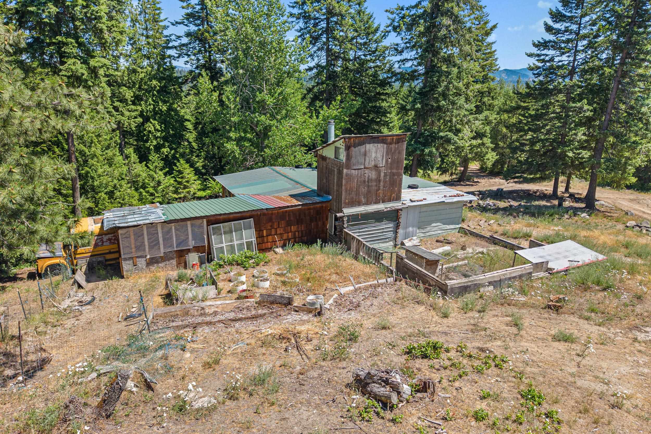1022 Spring Hill Rd - Photo 14