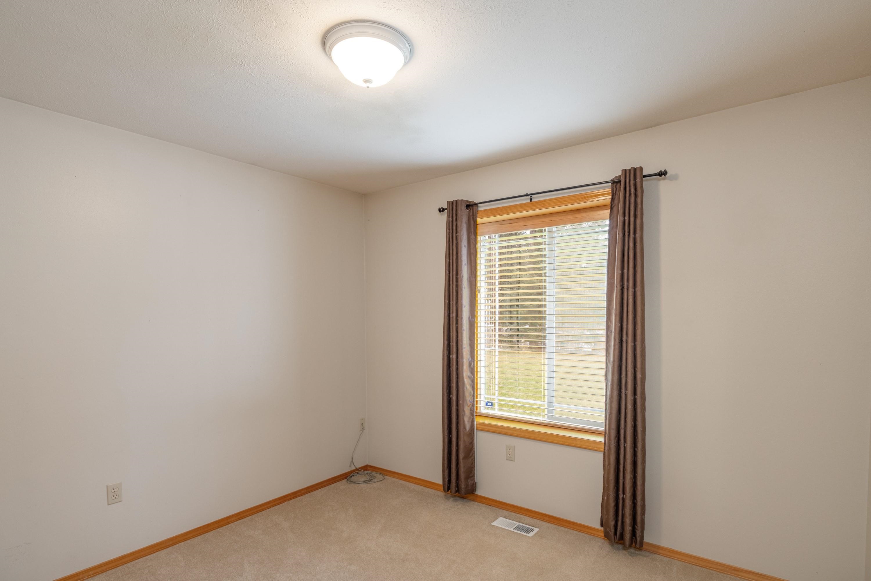 32410 N Ridge Rd - Photo 30