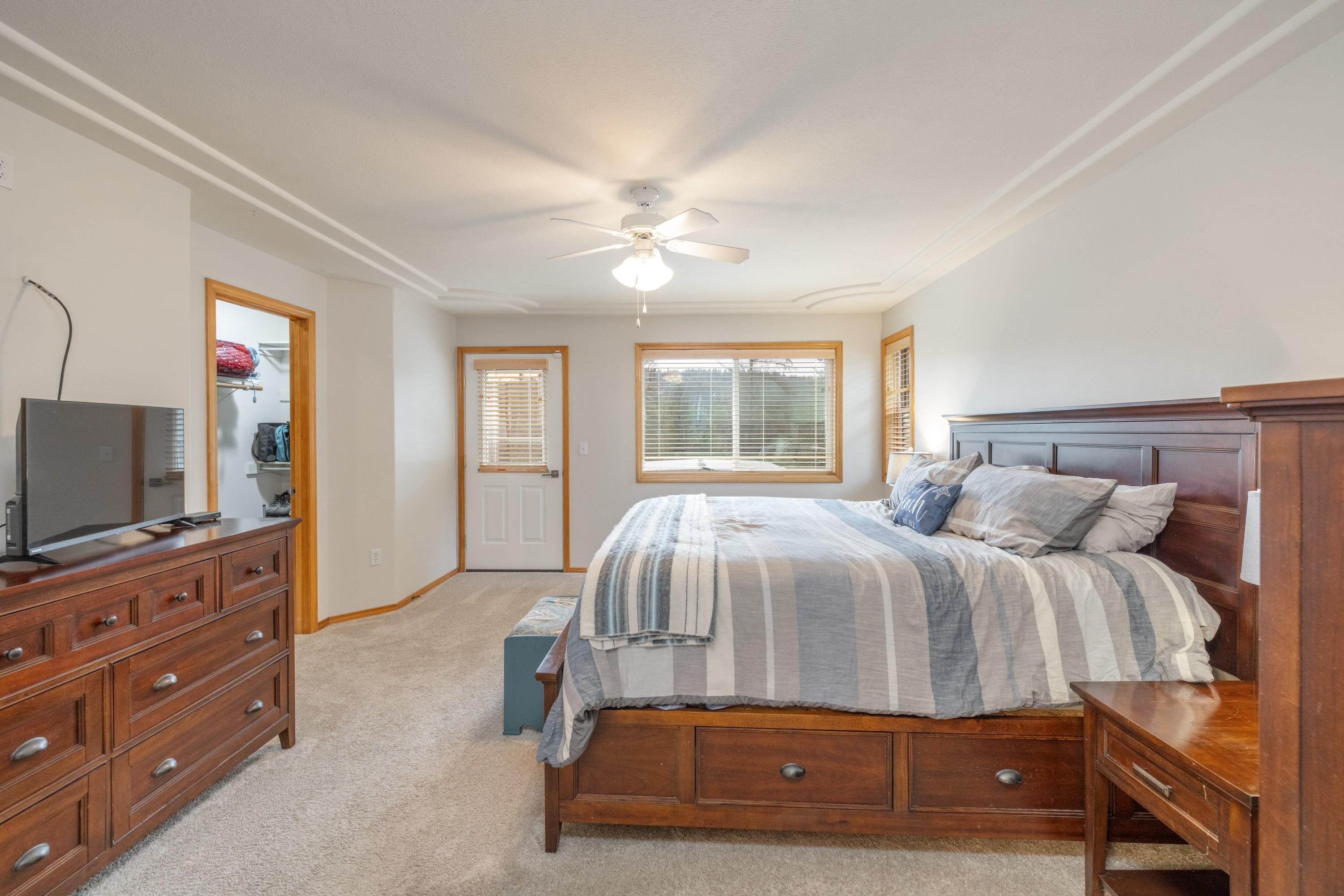 32410 N Ridge Rd - Photo 33