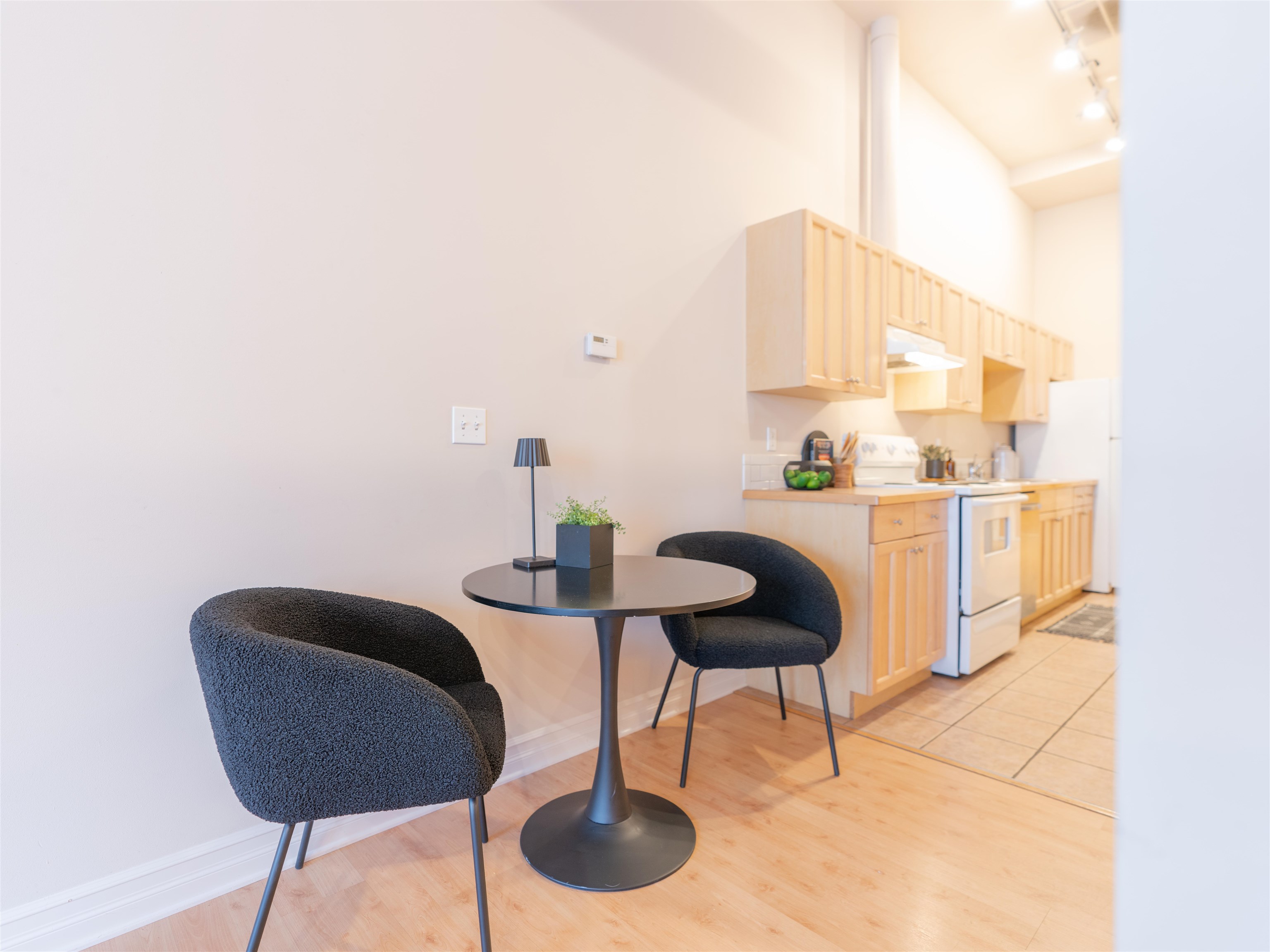 417 W 1st Ave - Photo 15