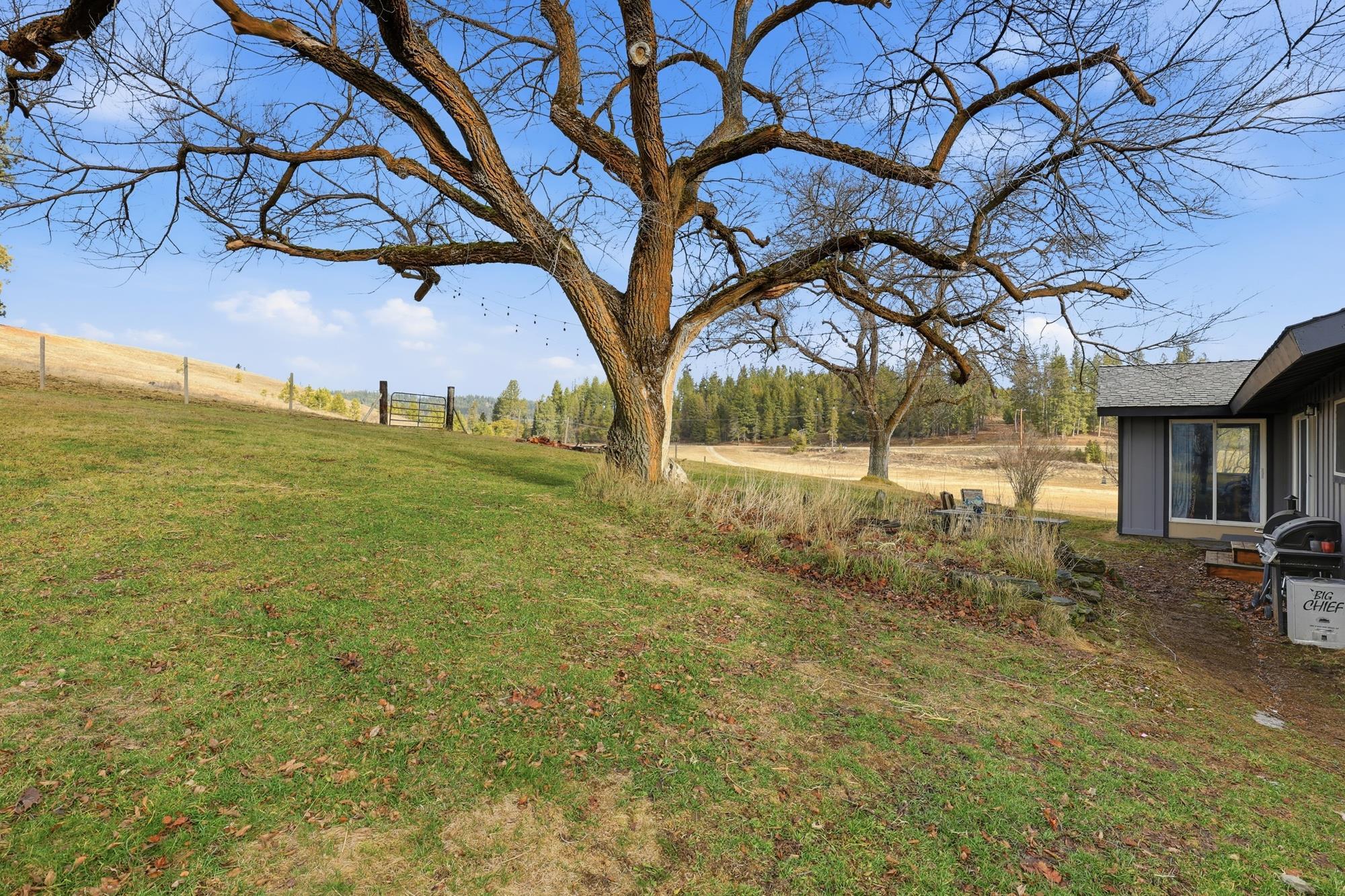 27108 E Blanchard Loop - Photo 23
