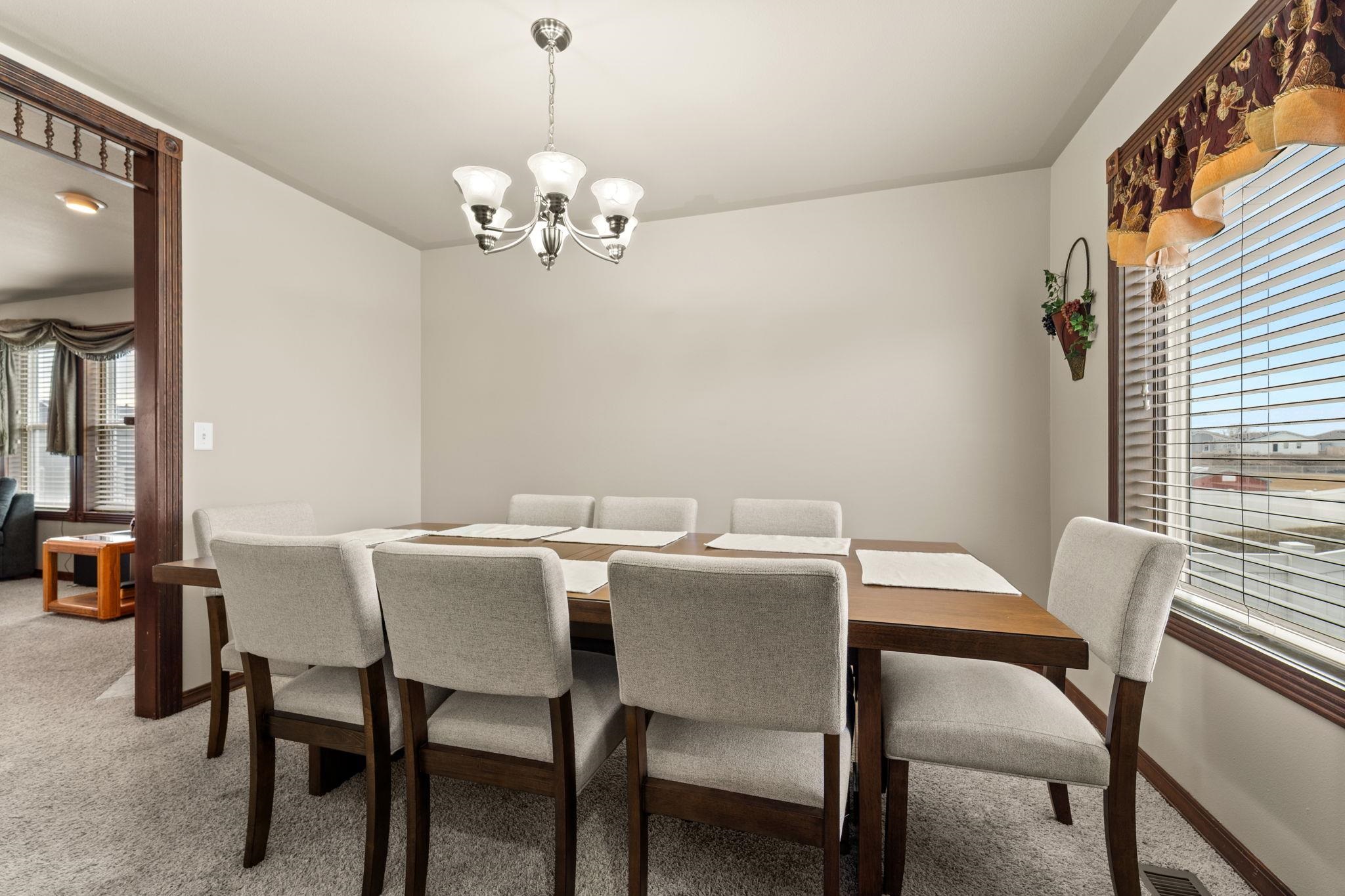 713 Golden Hills Dr - Photo 17