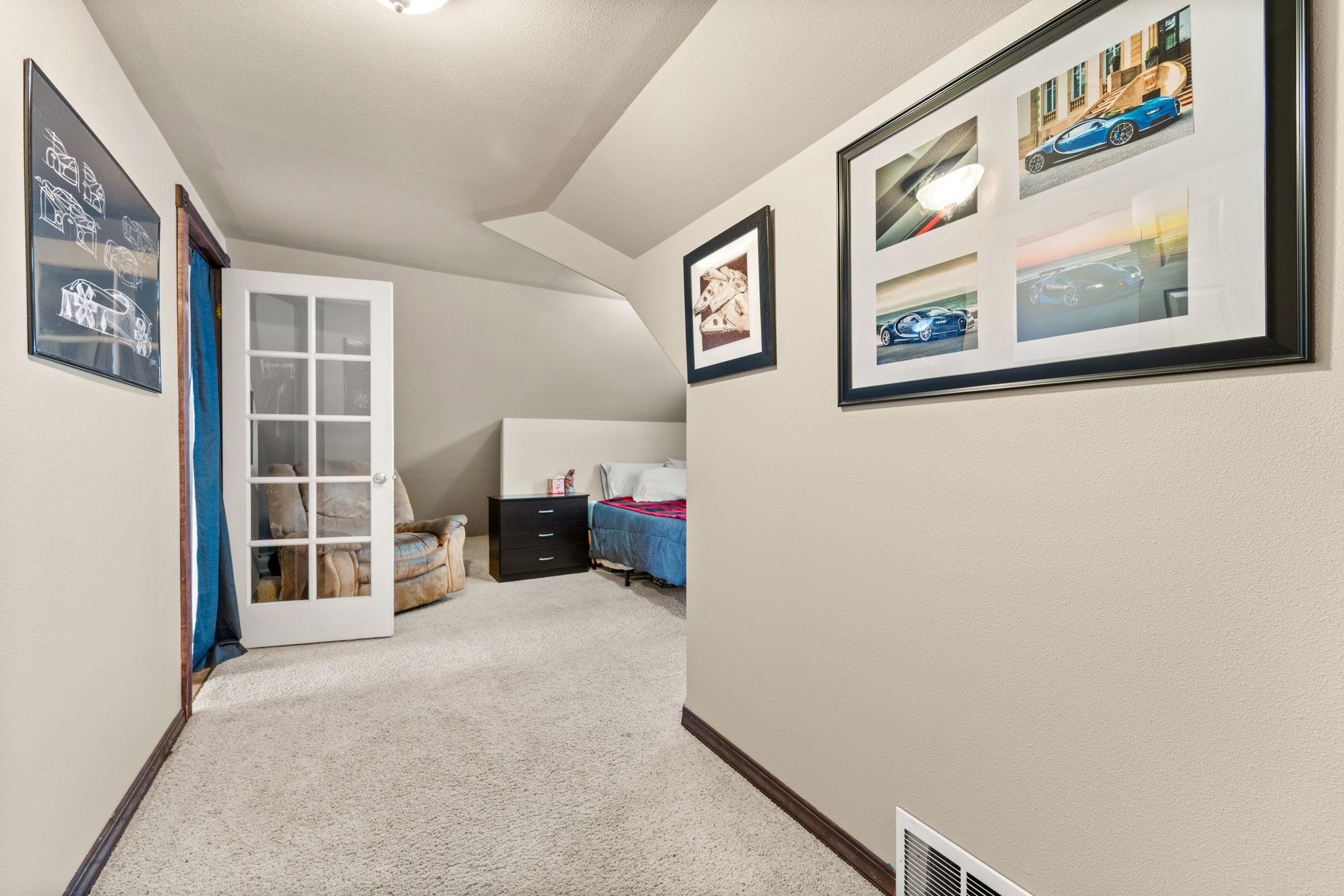 713 Golden Hills Dr - Photo 21