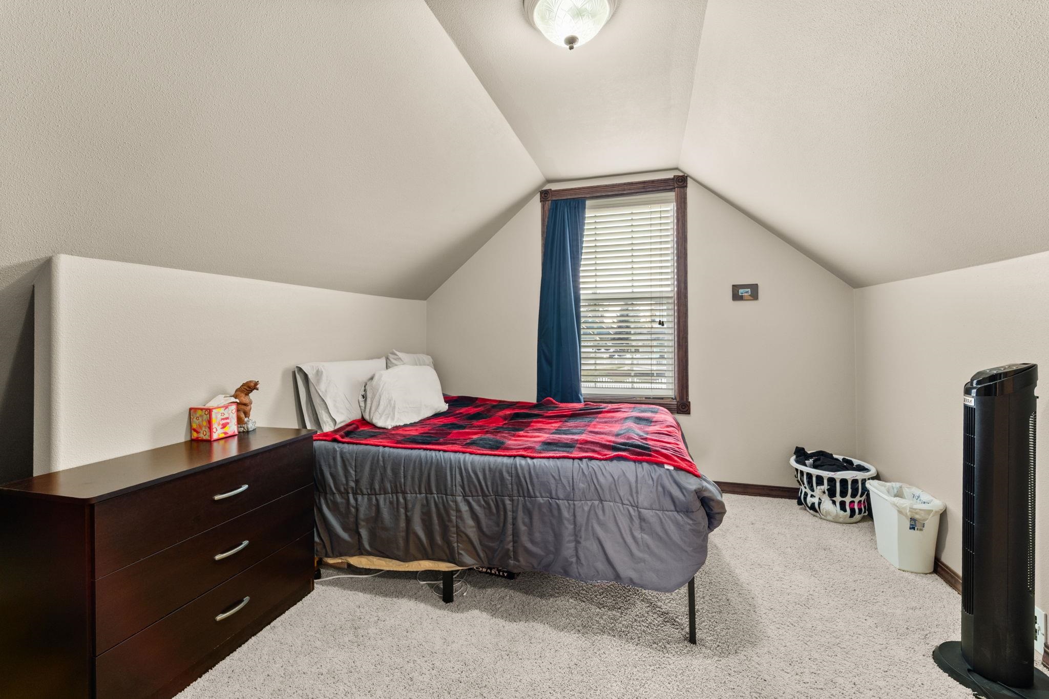 713 Golden Hills Dr - Photo 22