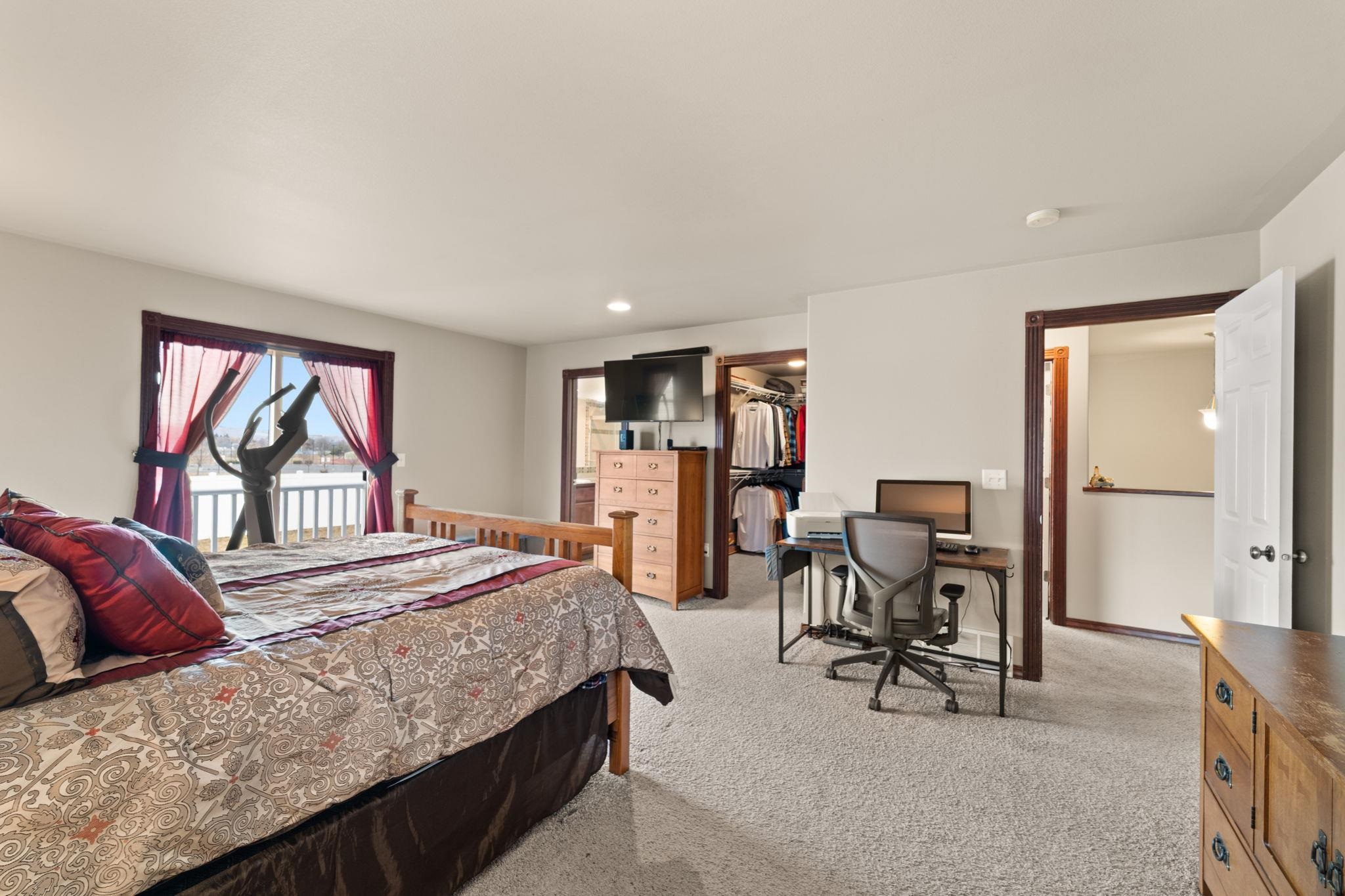 713 Golden Hills Dr - Photo 32