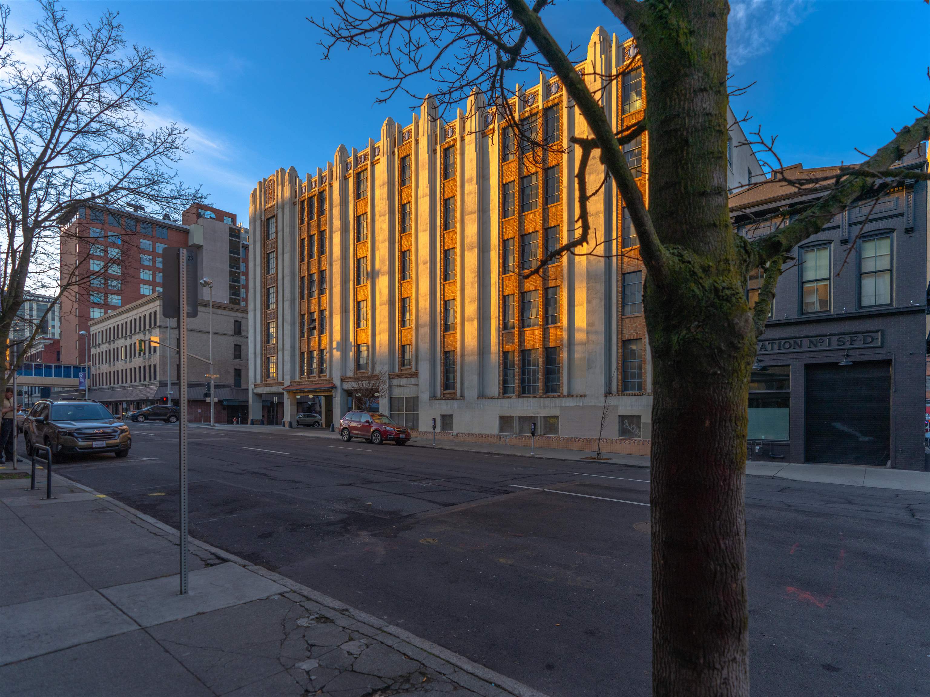 417 W 1st Ave - Photo 34
