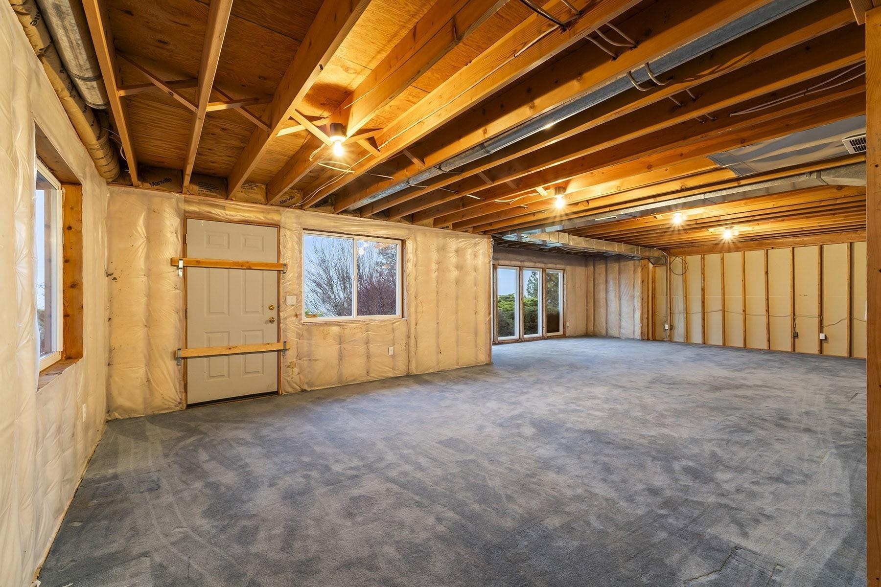 7335 N Five Mile Rd - Photo 46