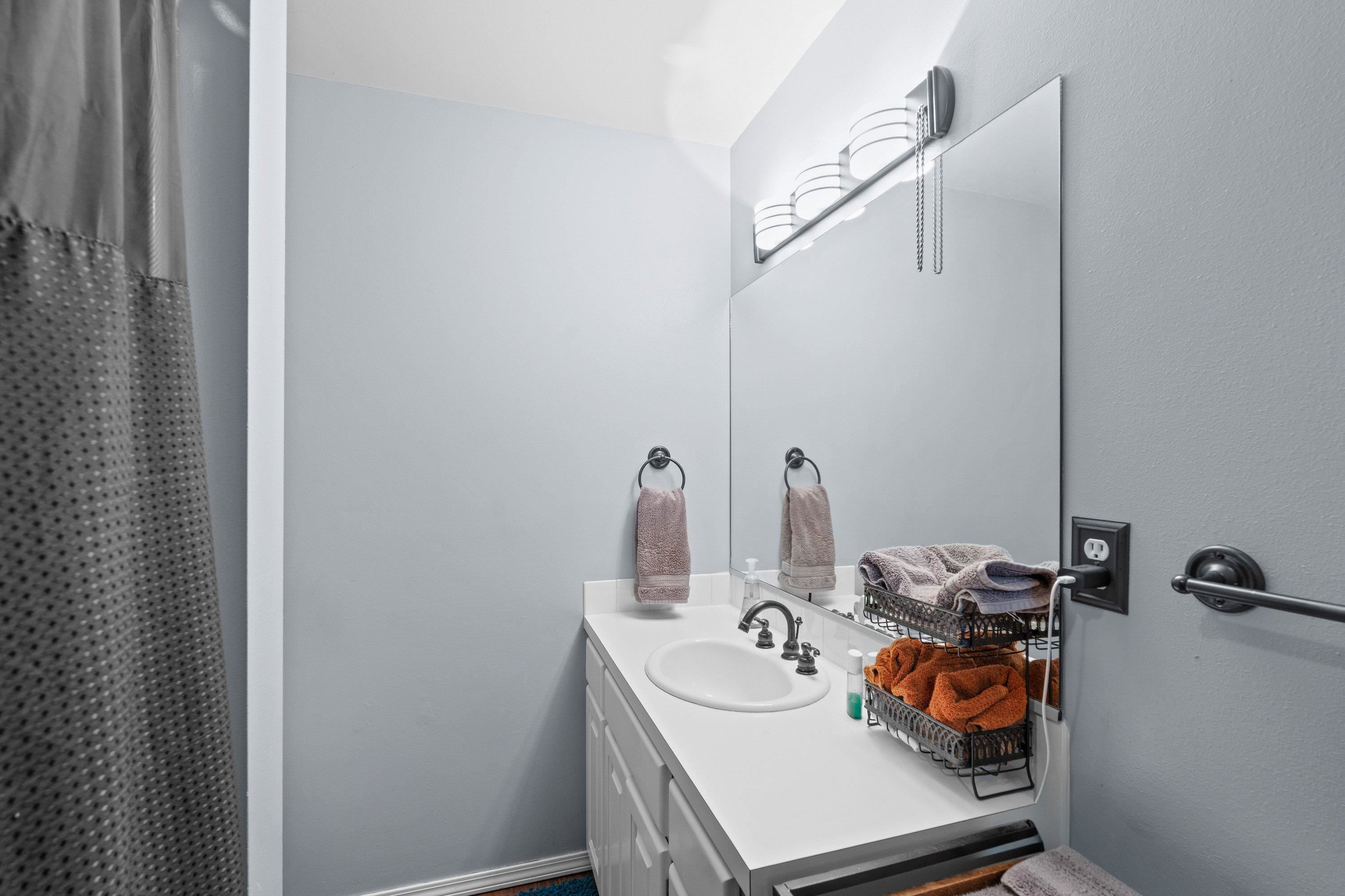 1604 S Koren St - Photo 28