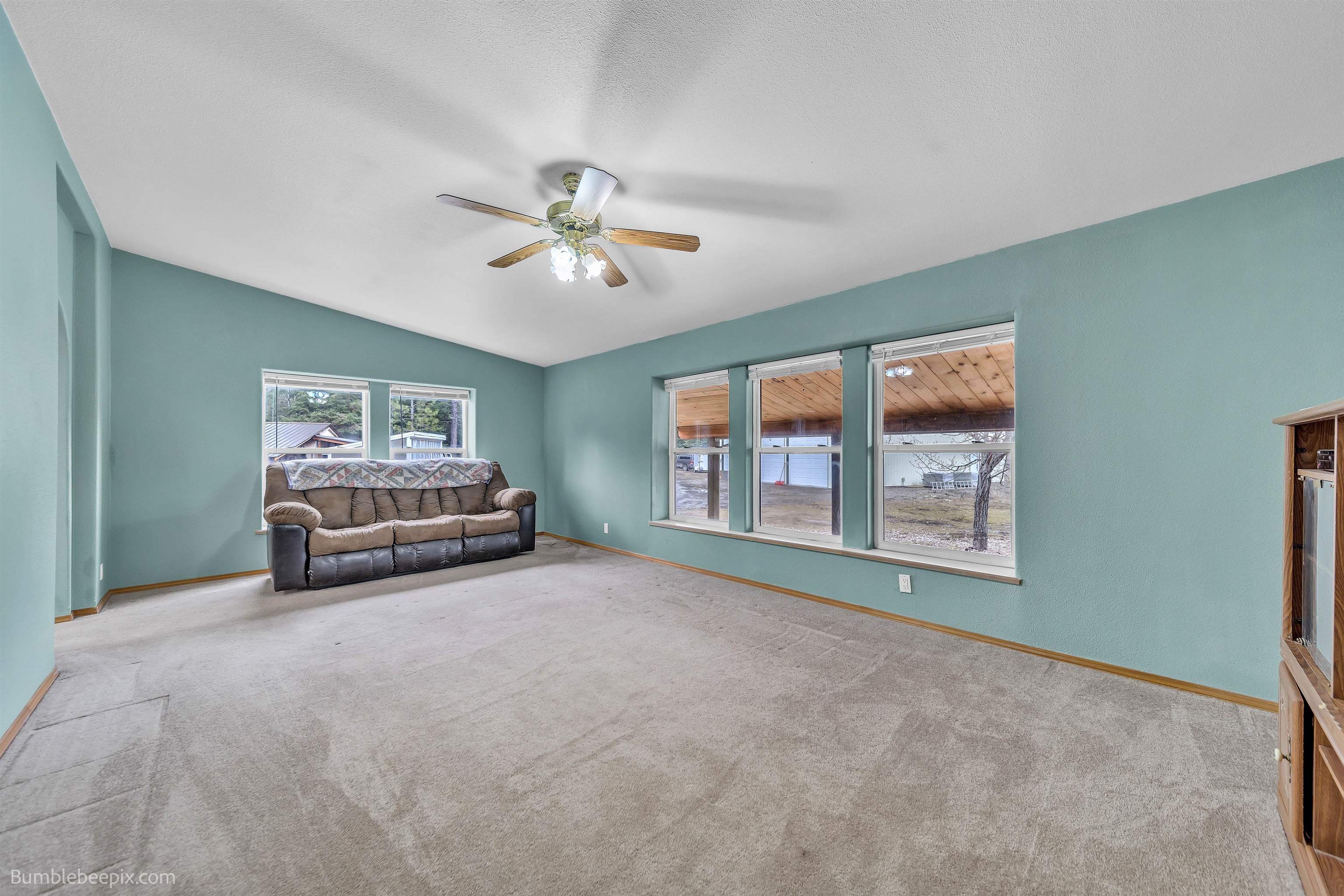 263 Fourspots Rd - Photo 3