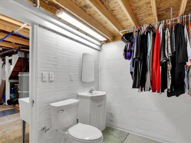 327 S Crosby St - Photo 26