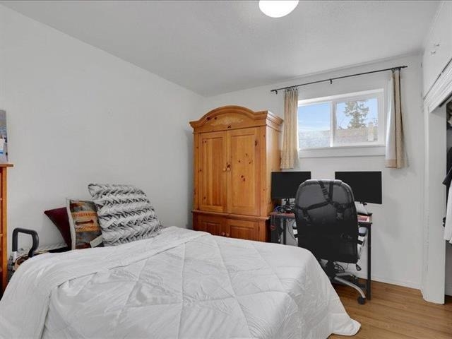 327 S Crosby St - Photo 9