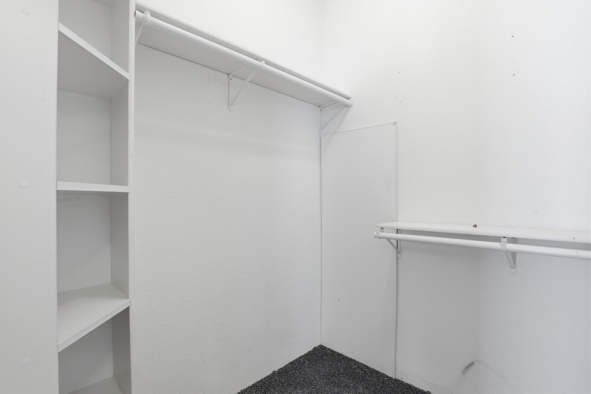 6399 Lakeview Dr - Photo 23