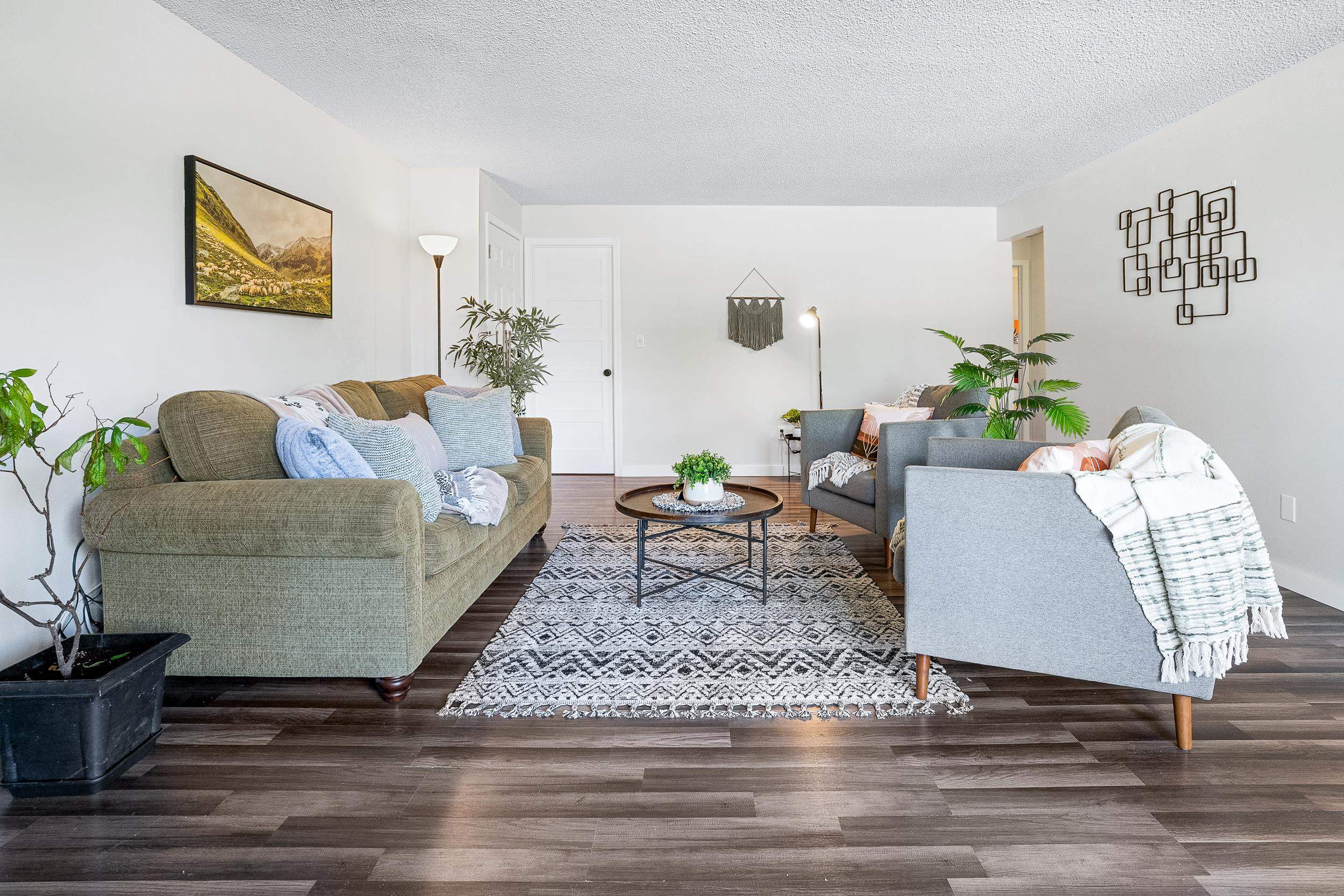 1002 W 7th Ave - Photo 4