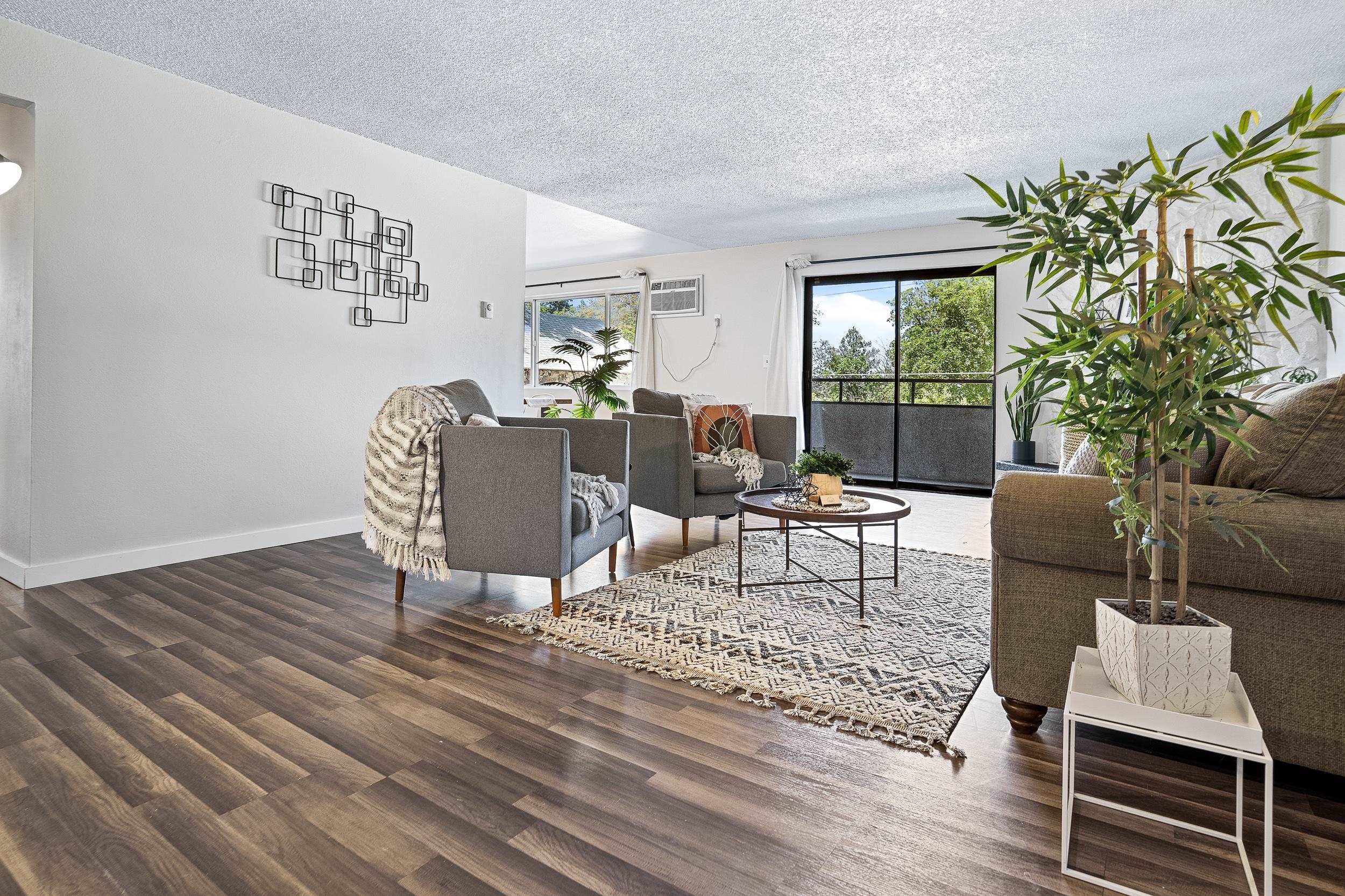 1002 W 7th Ave - Photo 5