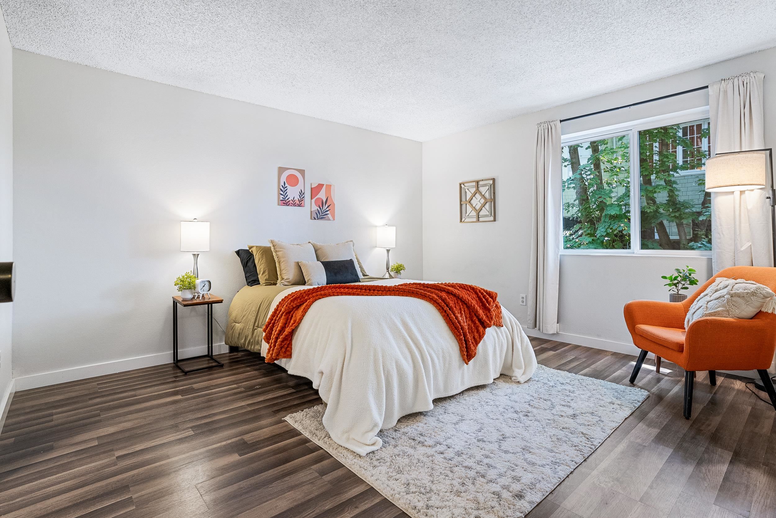 1002 W 7th Ave - Photo 14