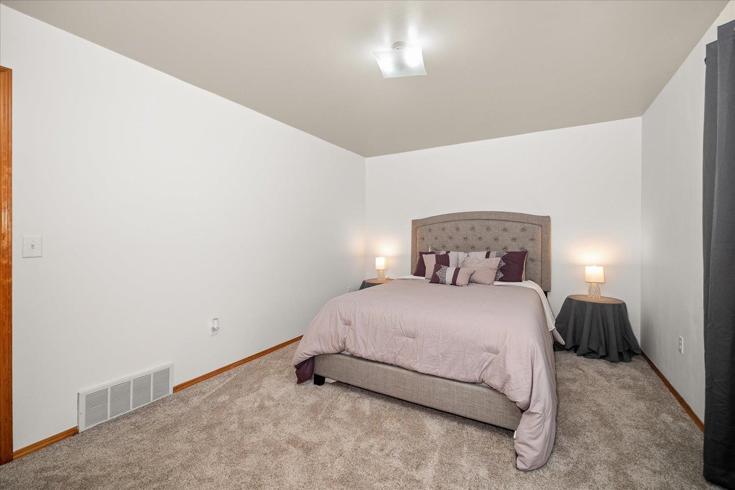 18914 E 2nd Ave - Photo 20