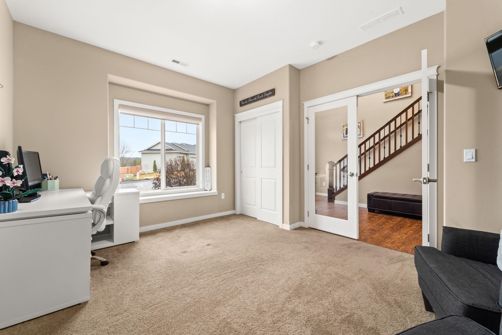 110 E Sapphire Ln - Photo 7