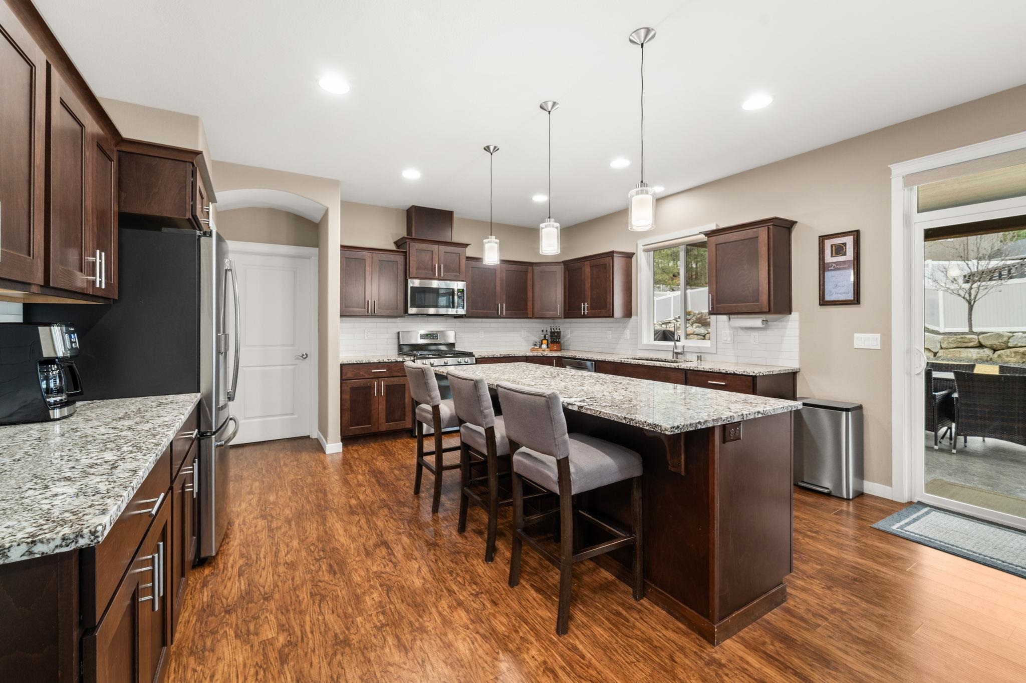 110 E Sapphire Ln - Photo 11
