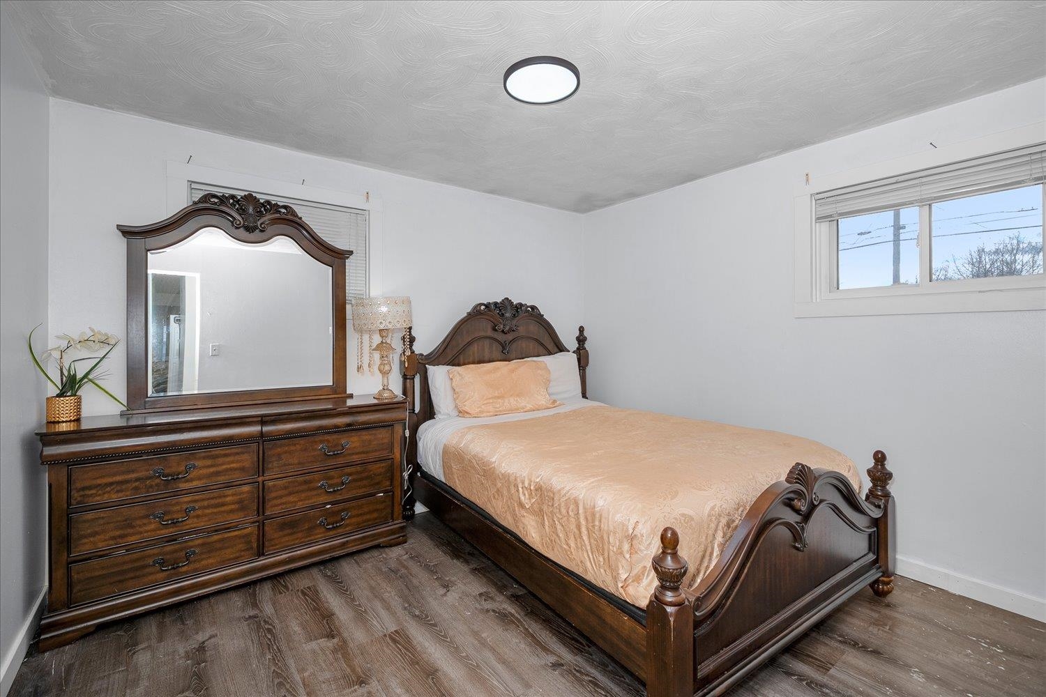 1928 E Decatur Ave - Photo 8