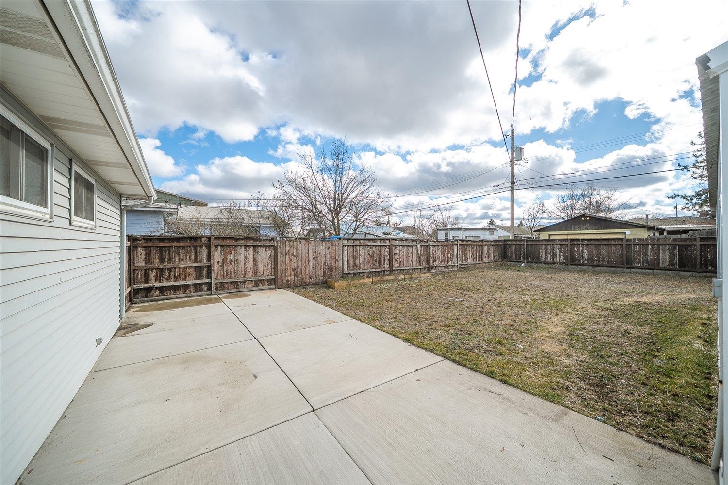1928 E Decatur Ave - Photo 18