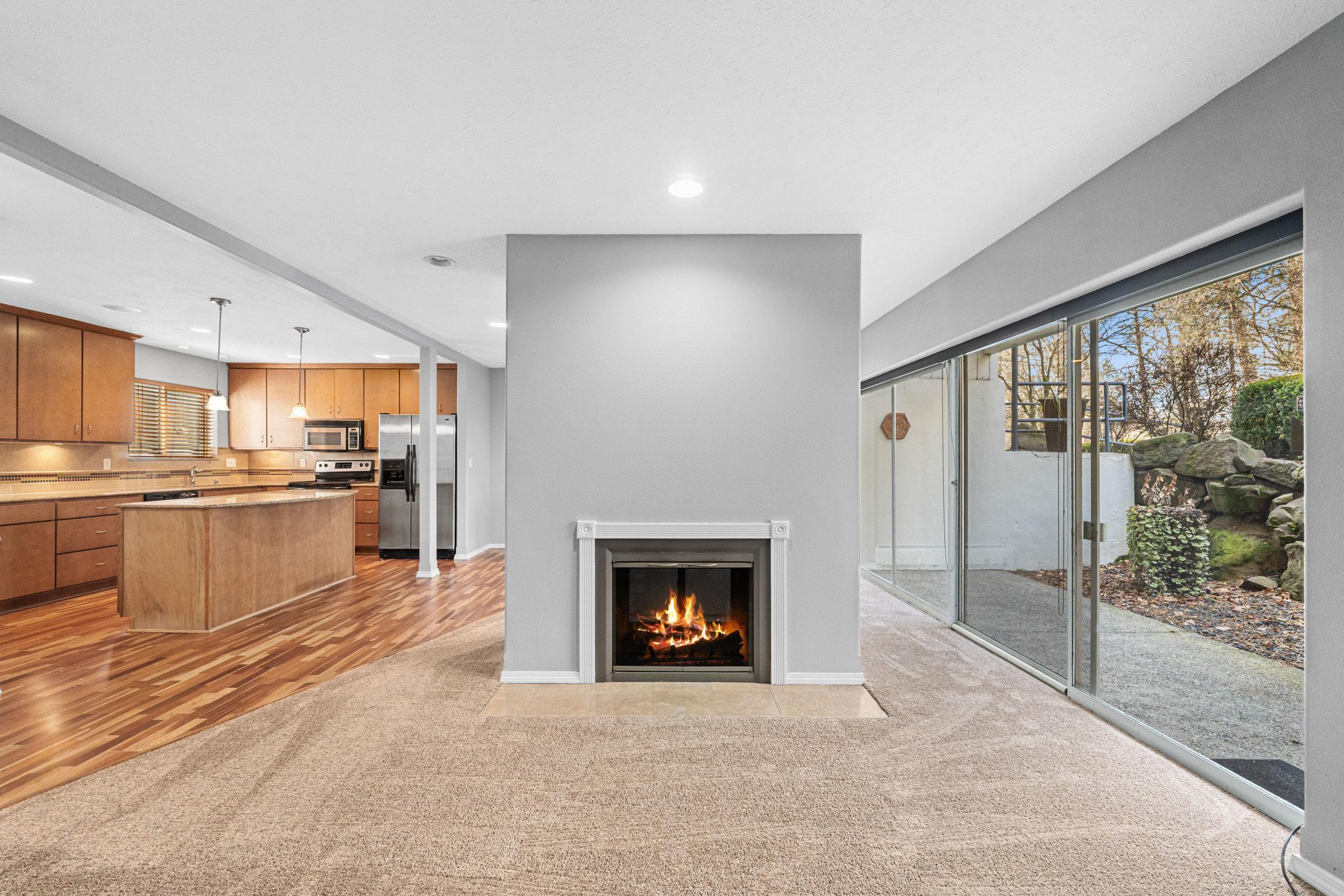 301 S Chestnut St - Photo 8