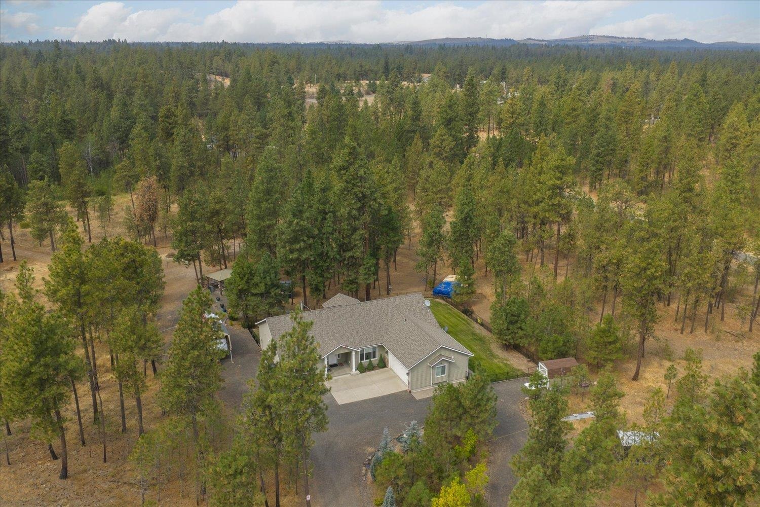18206 S Hanson Pond Ln - Photo 1