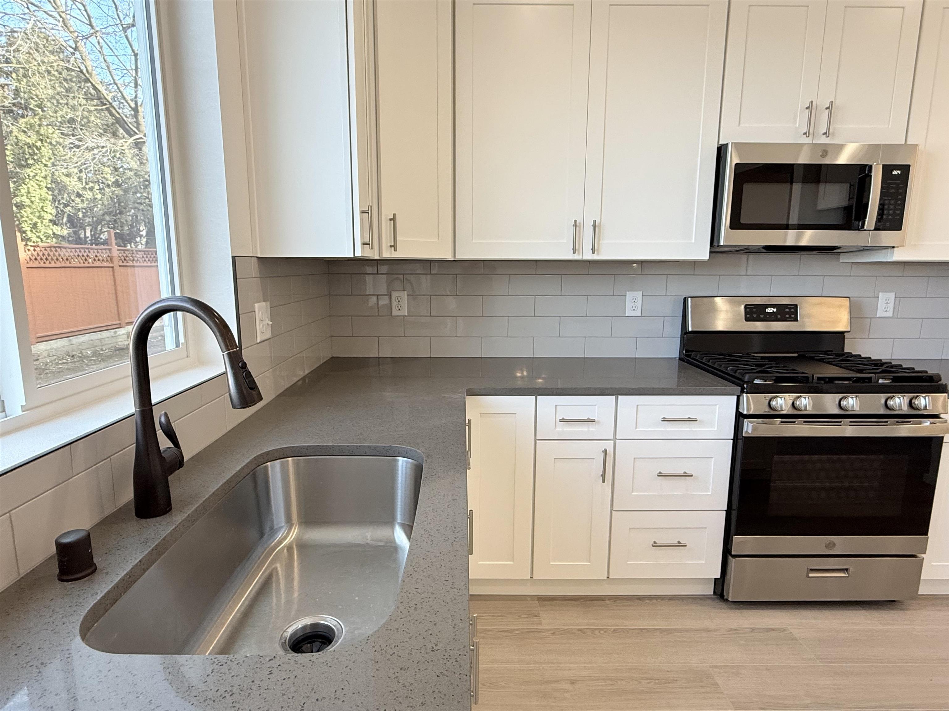 9515 E Michielli Ln - Photo 4