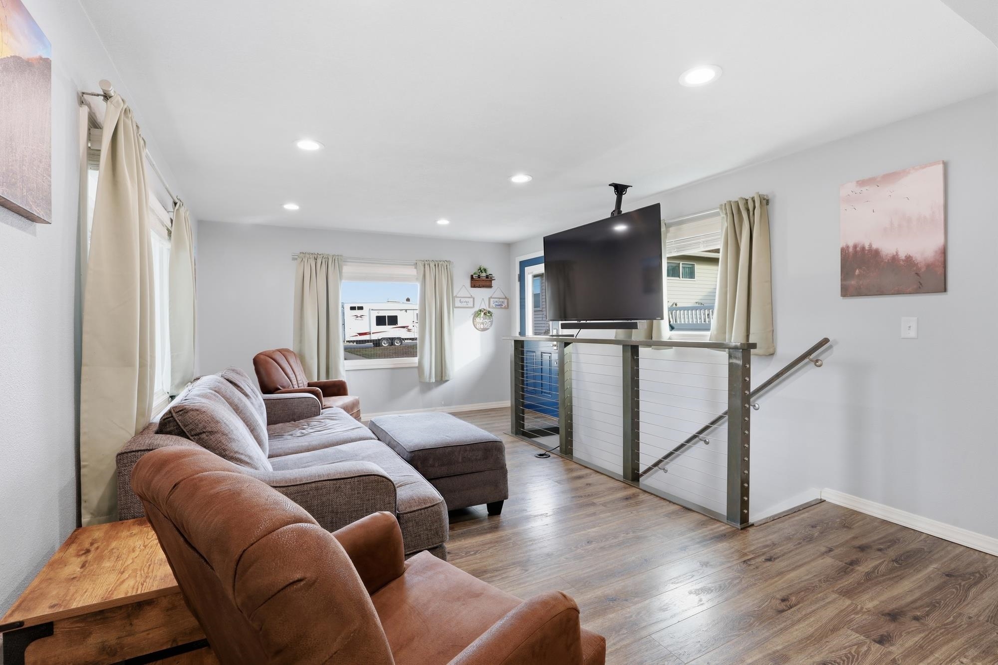 104 W Adams St - Photo 8
