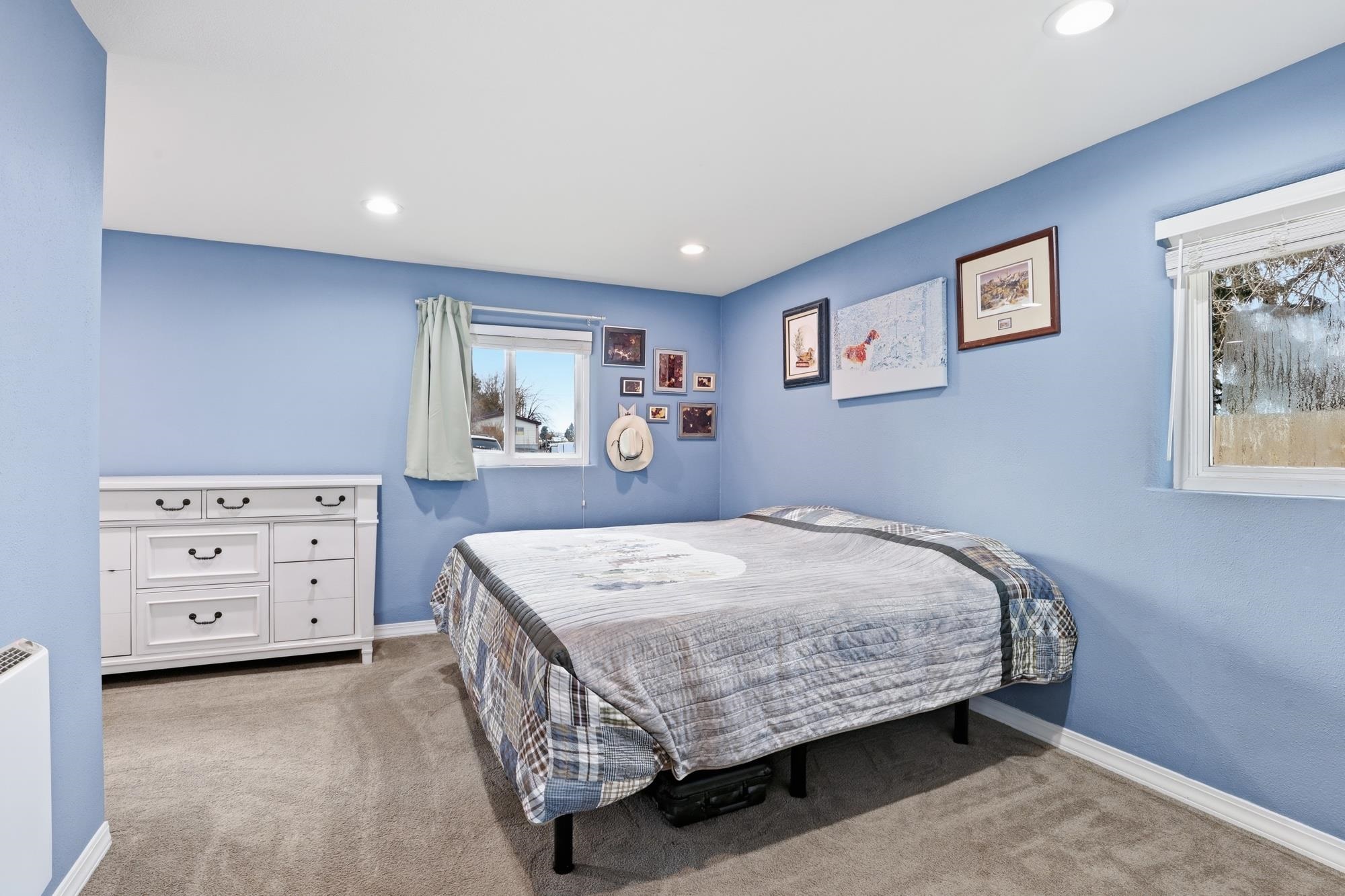 104 W Adams St - Photo 16