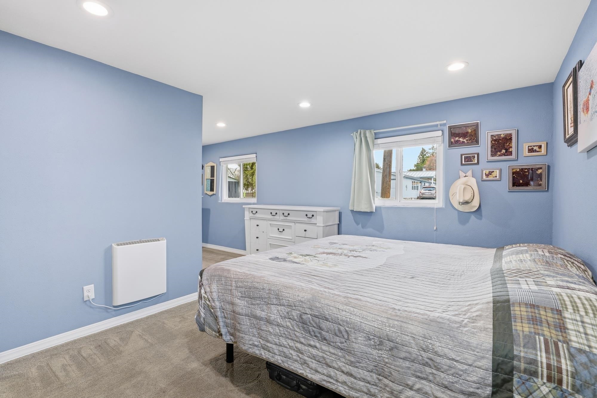 104 W Adams St - Photo 17