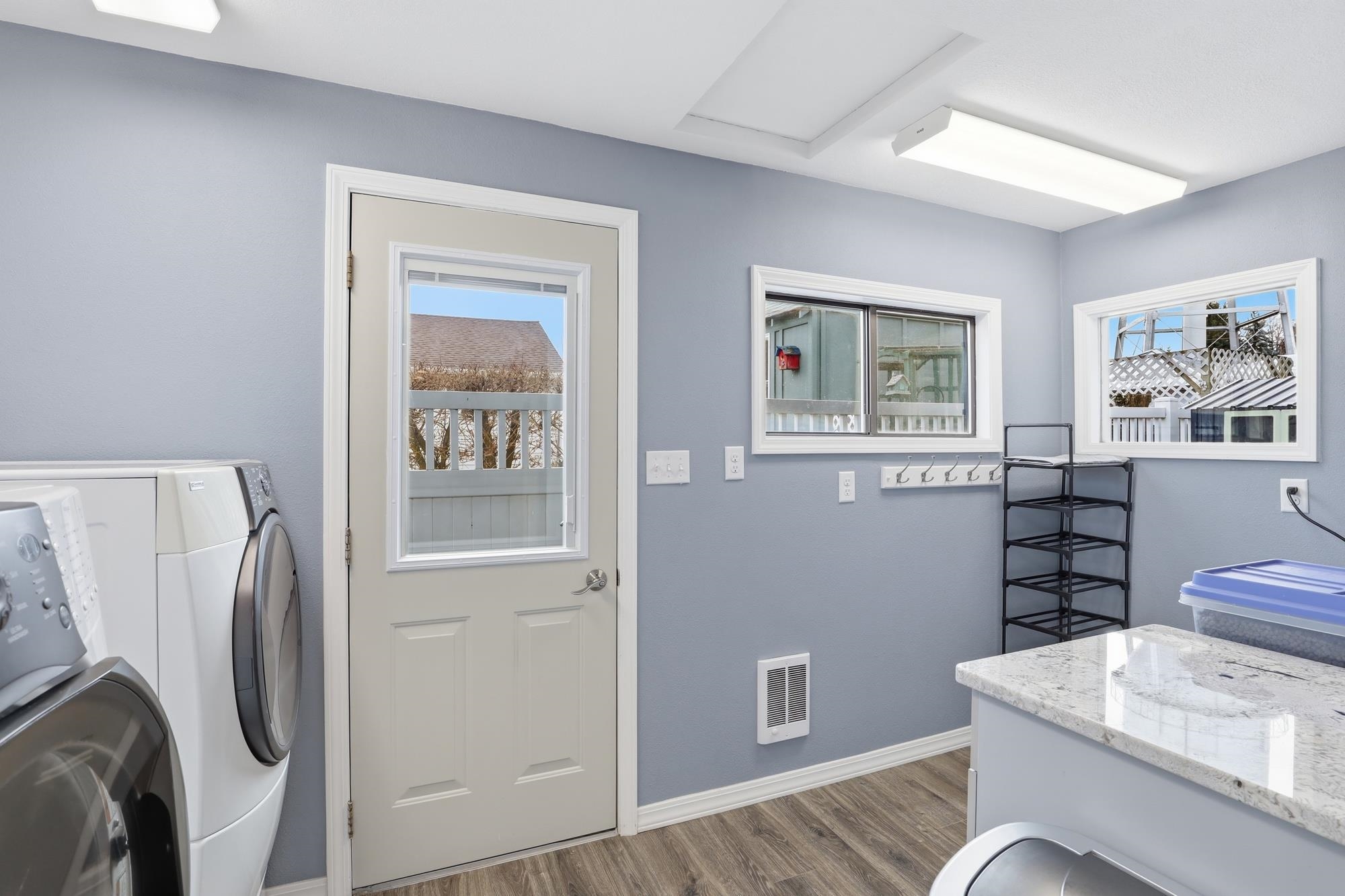 104 W Adams St - Photo 21